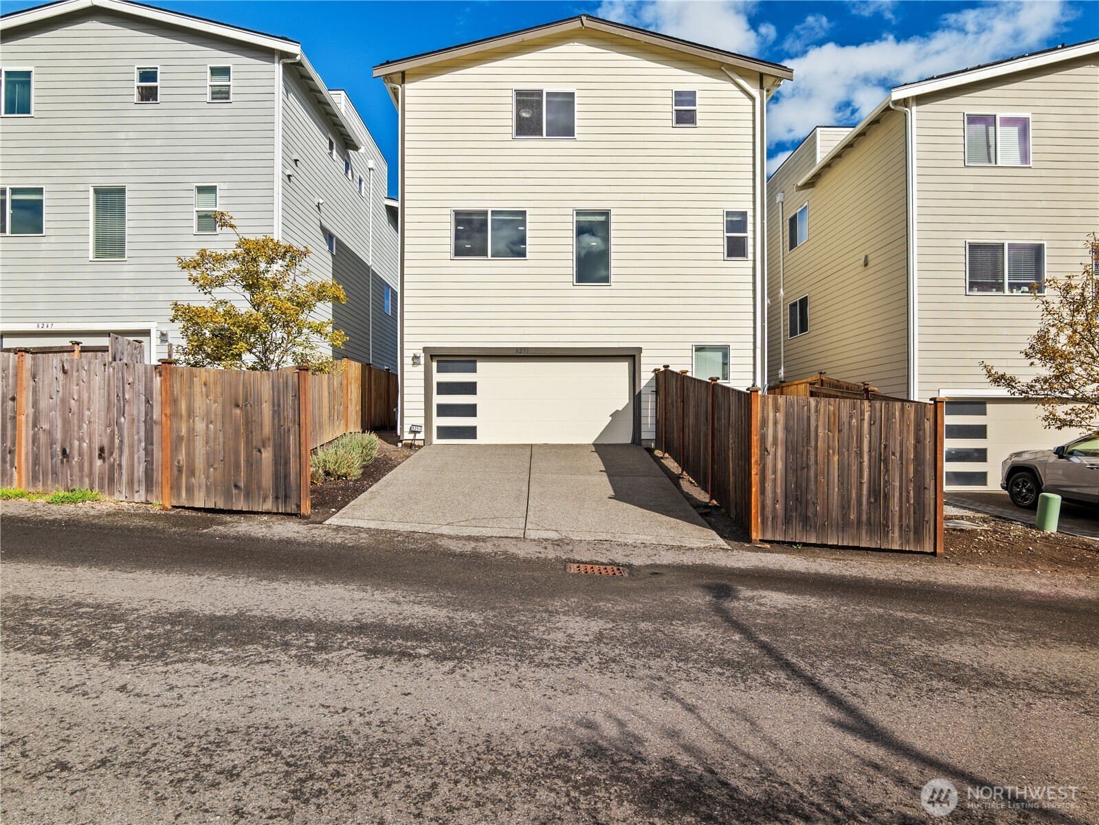 8253 S 118th Street