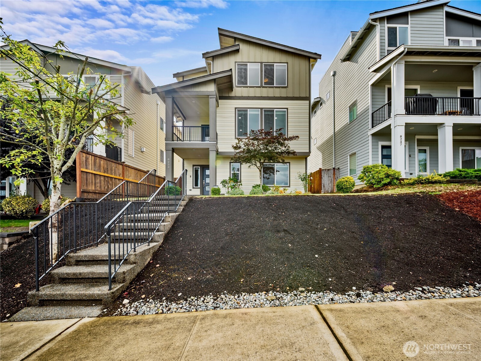 8253 S 118th Street