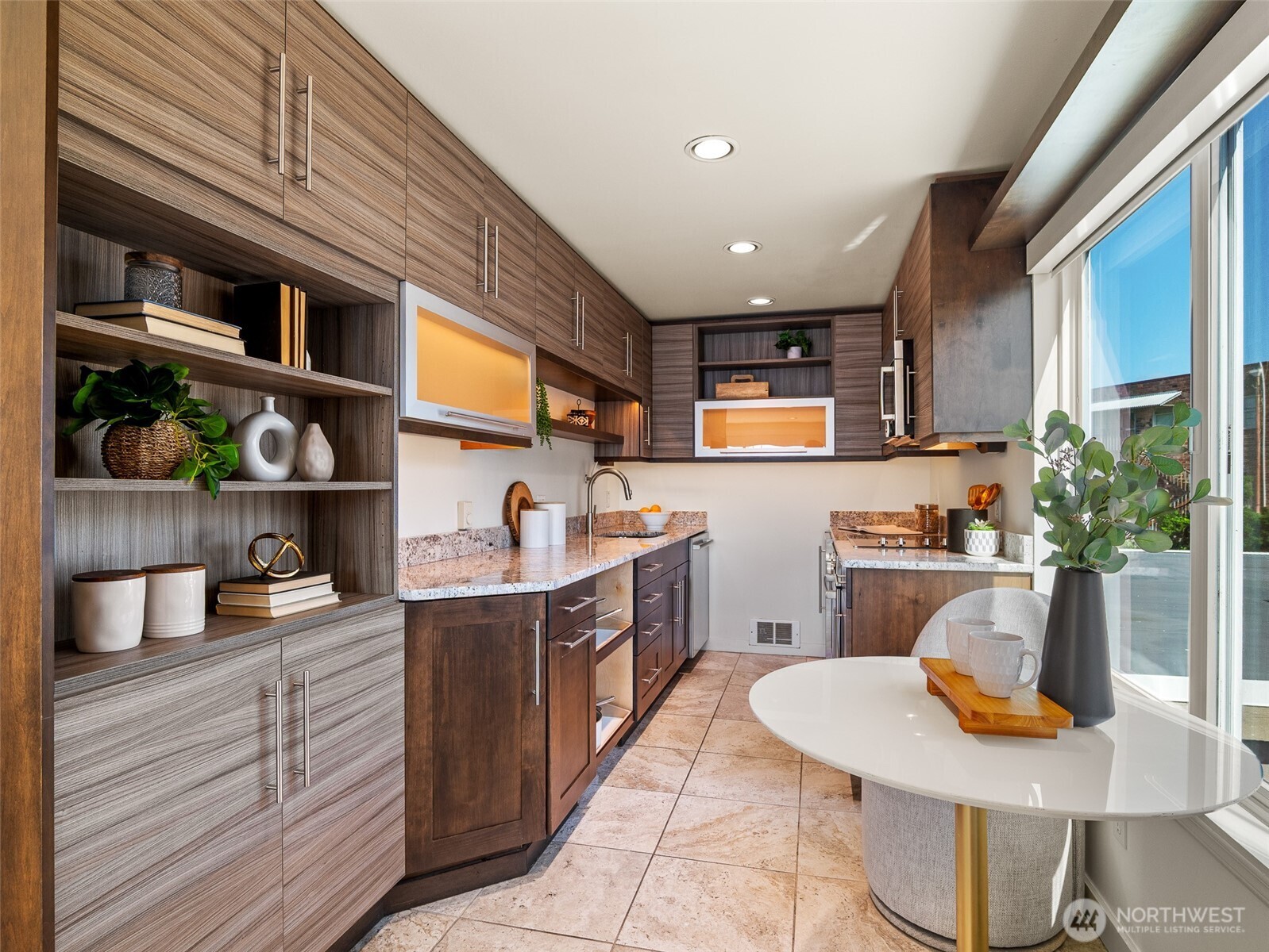 65 Kirkland Avenue Unit: 201