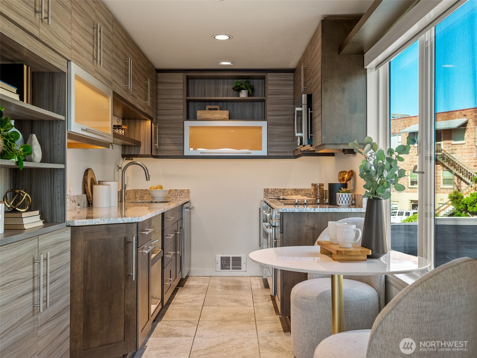 65 Kirkland Avenue Unit: 201