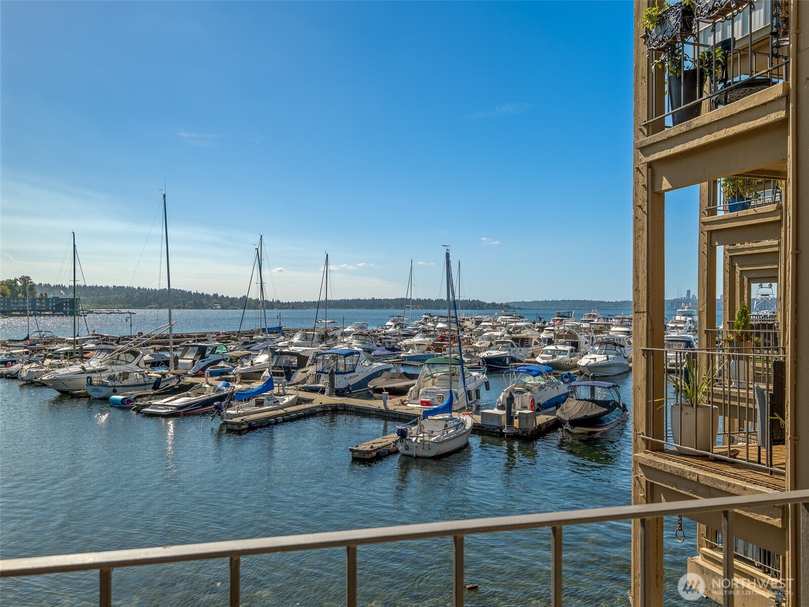 65 Kirkland Avenue Unit: 201