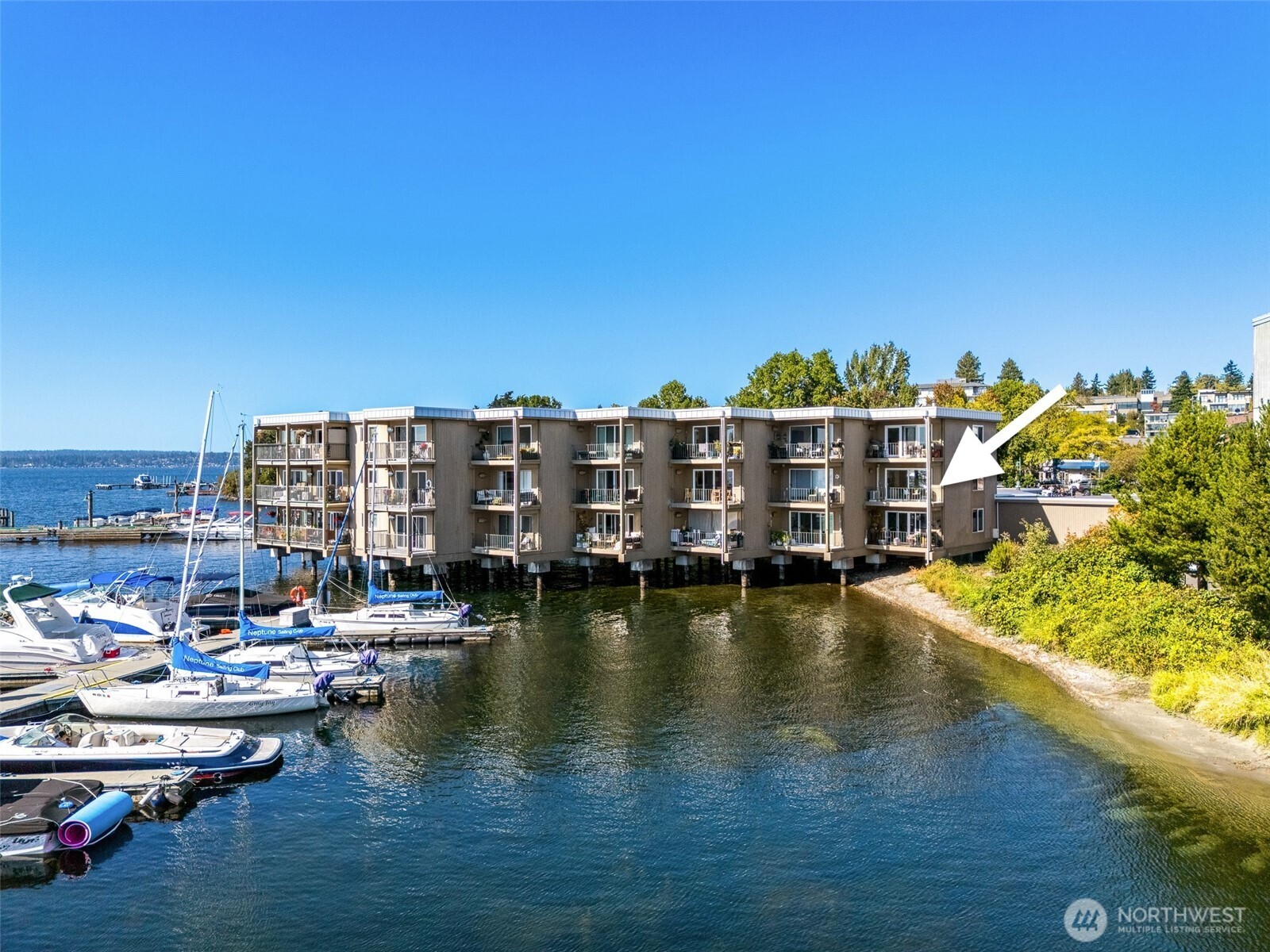 65 Kirkland Avenue Unit: 201