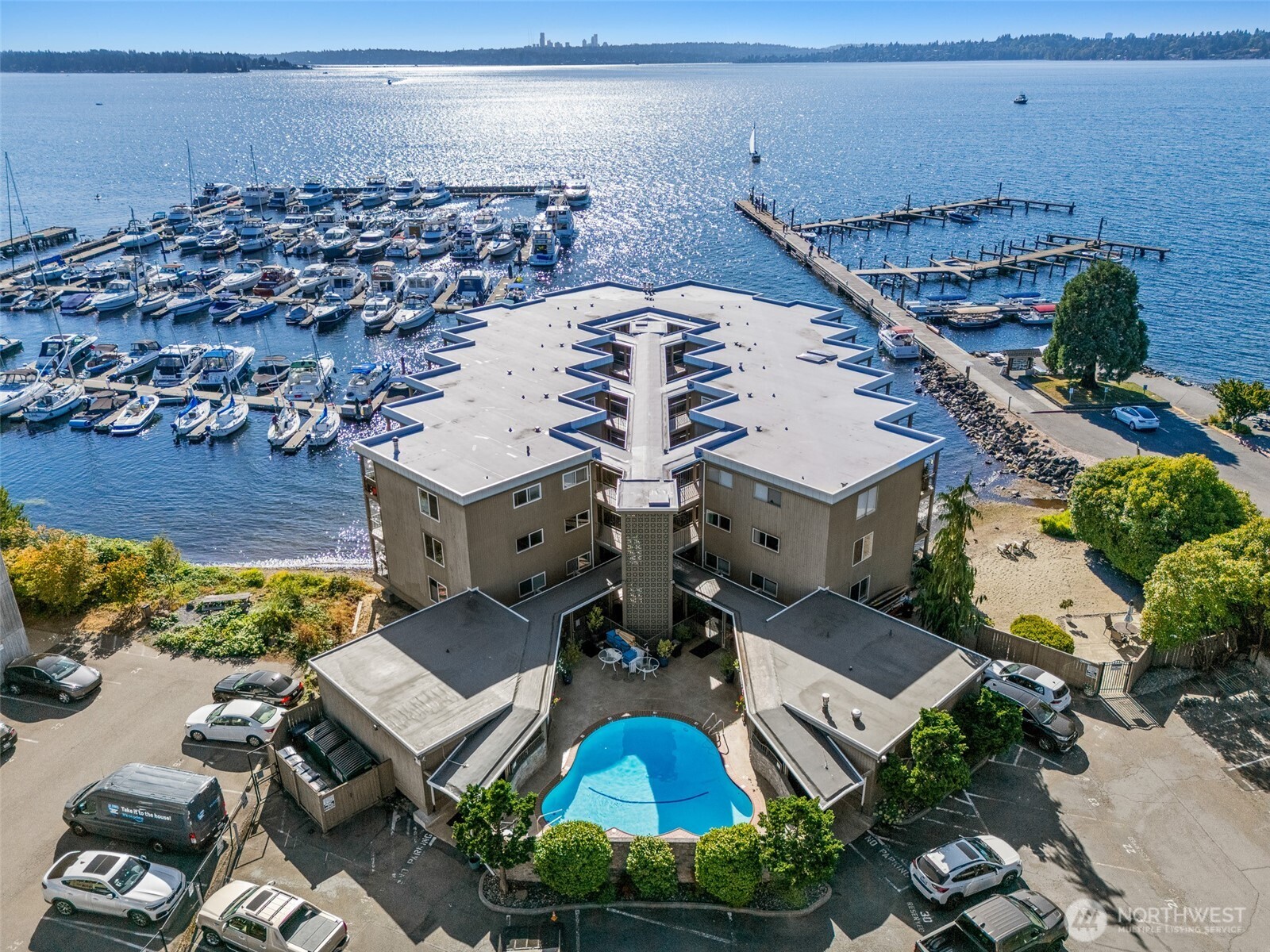 65 Kirkland Avenue Unit: 201