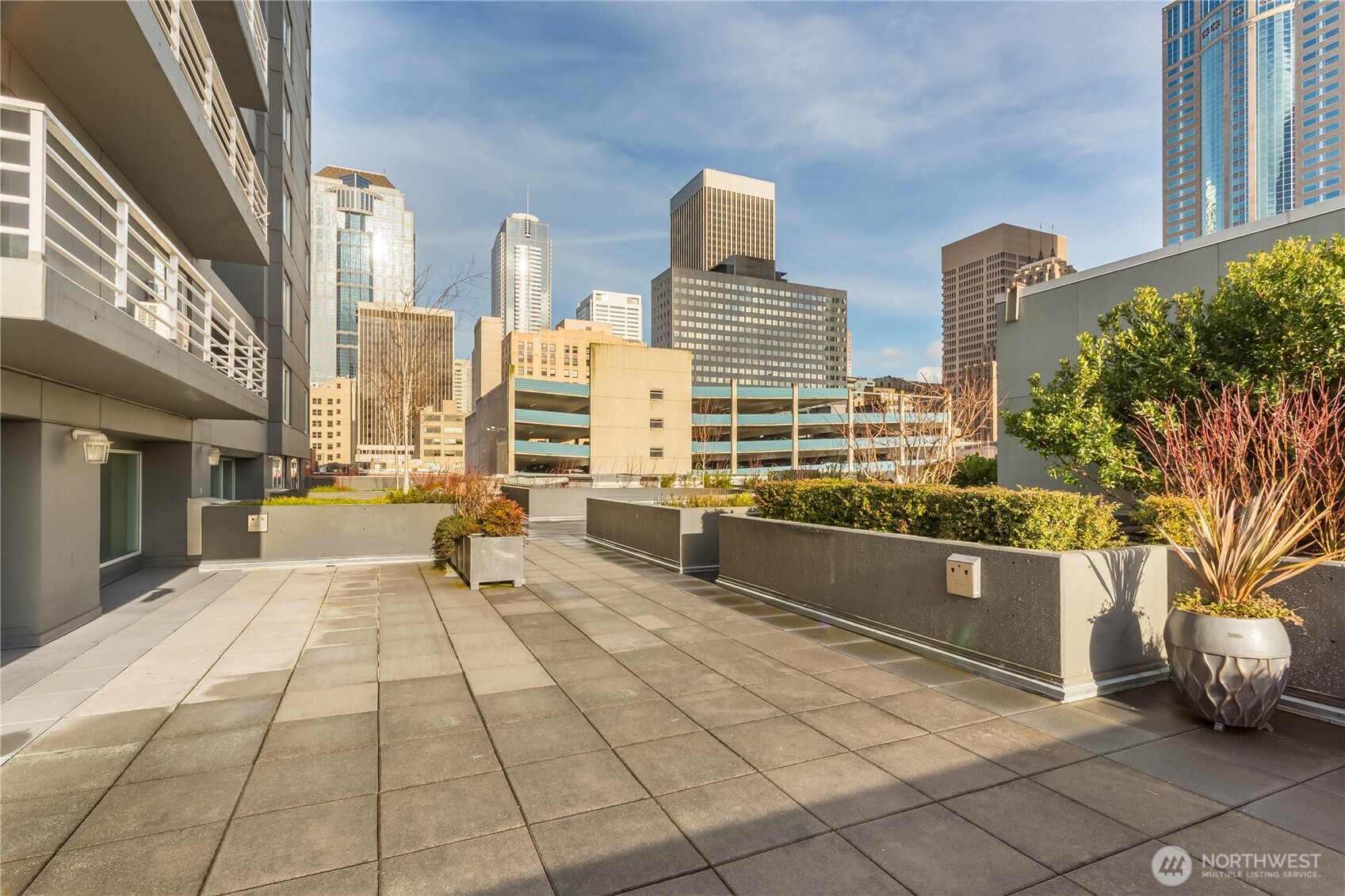 1415 2nd Avenue Unit: 1503