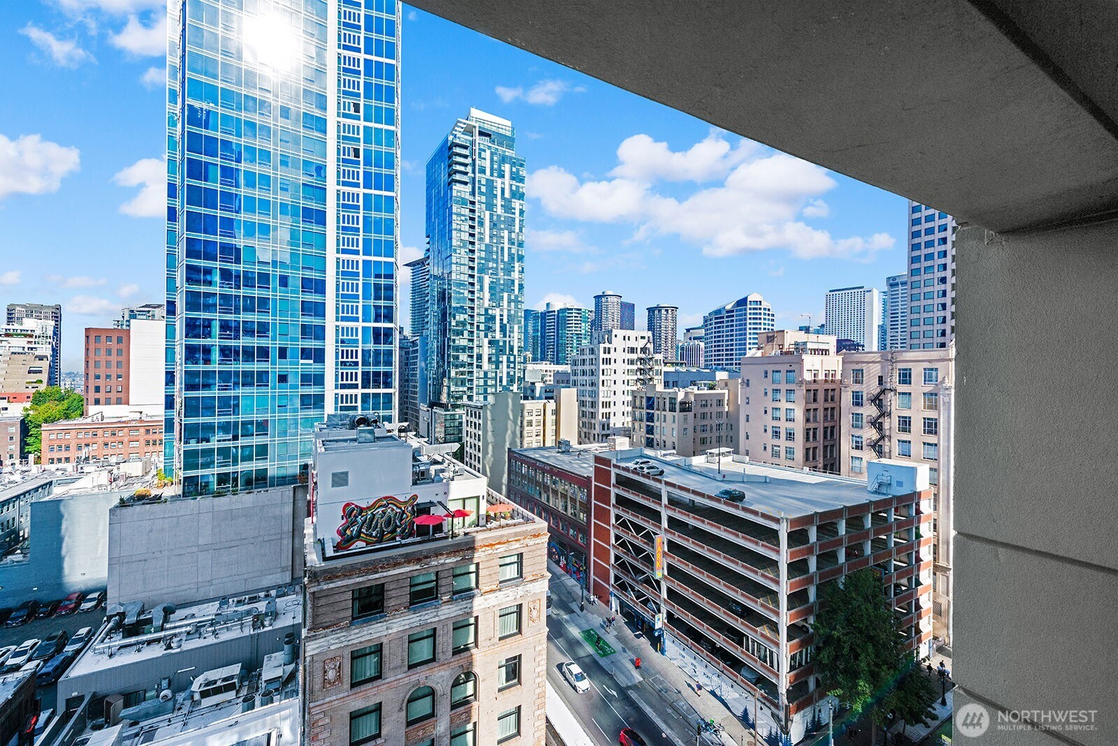 1415 2nd Avenue Unit: 1503