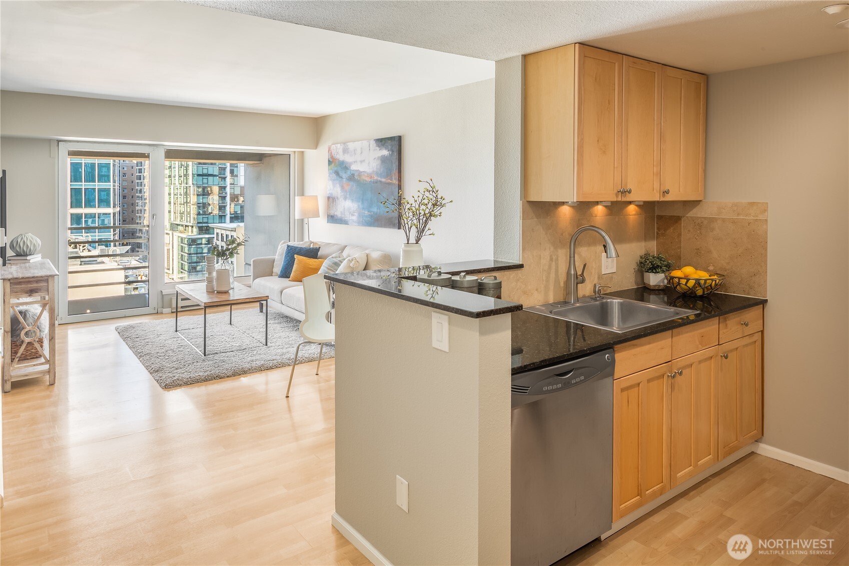 1415 2nd Avenue Unit: 1503