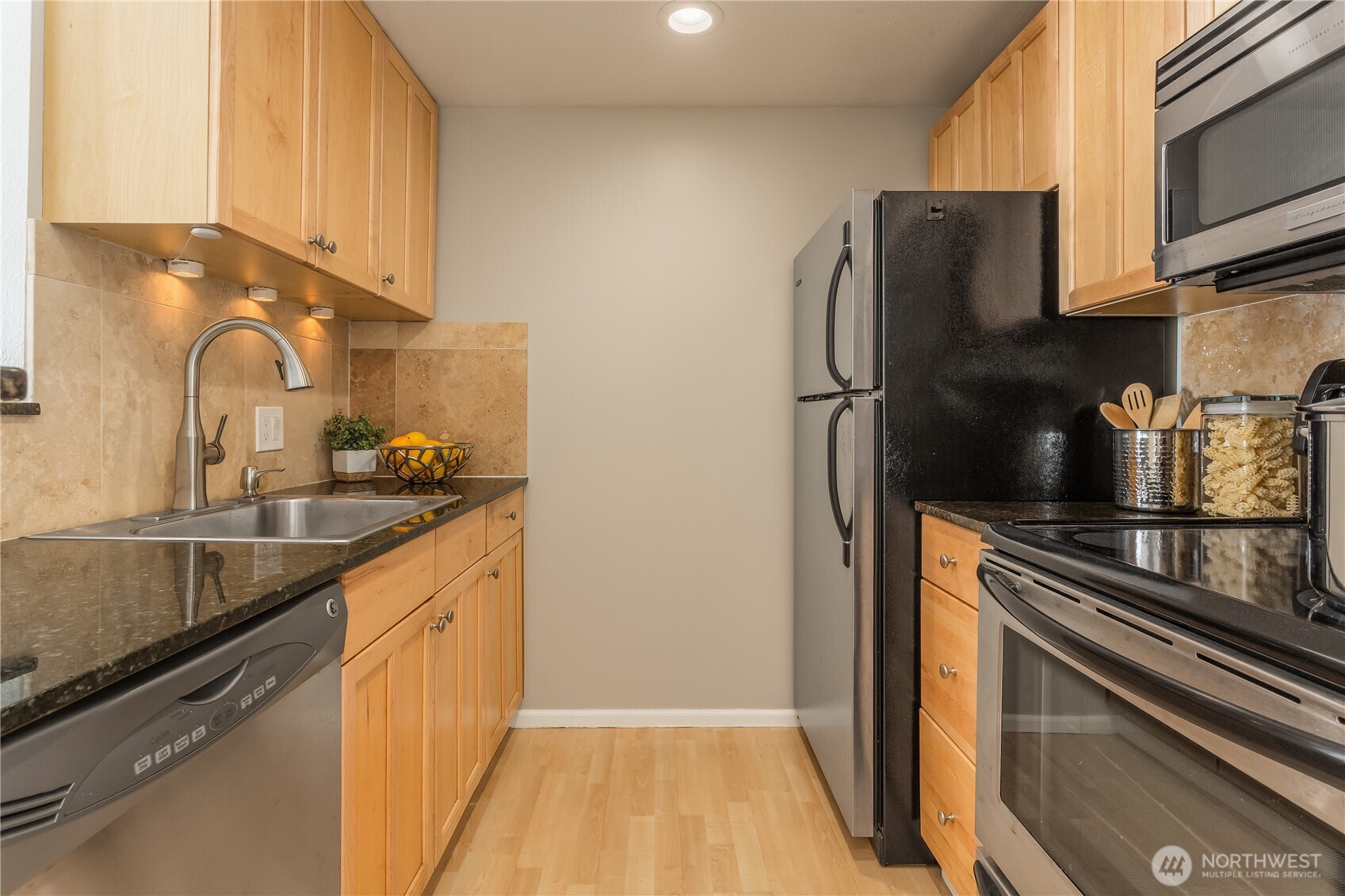 1415 2nd Avenue Unit: 1503