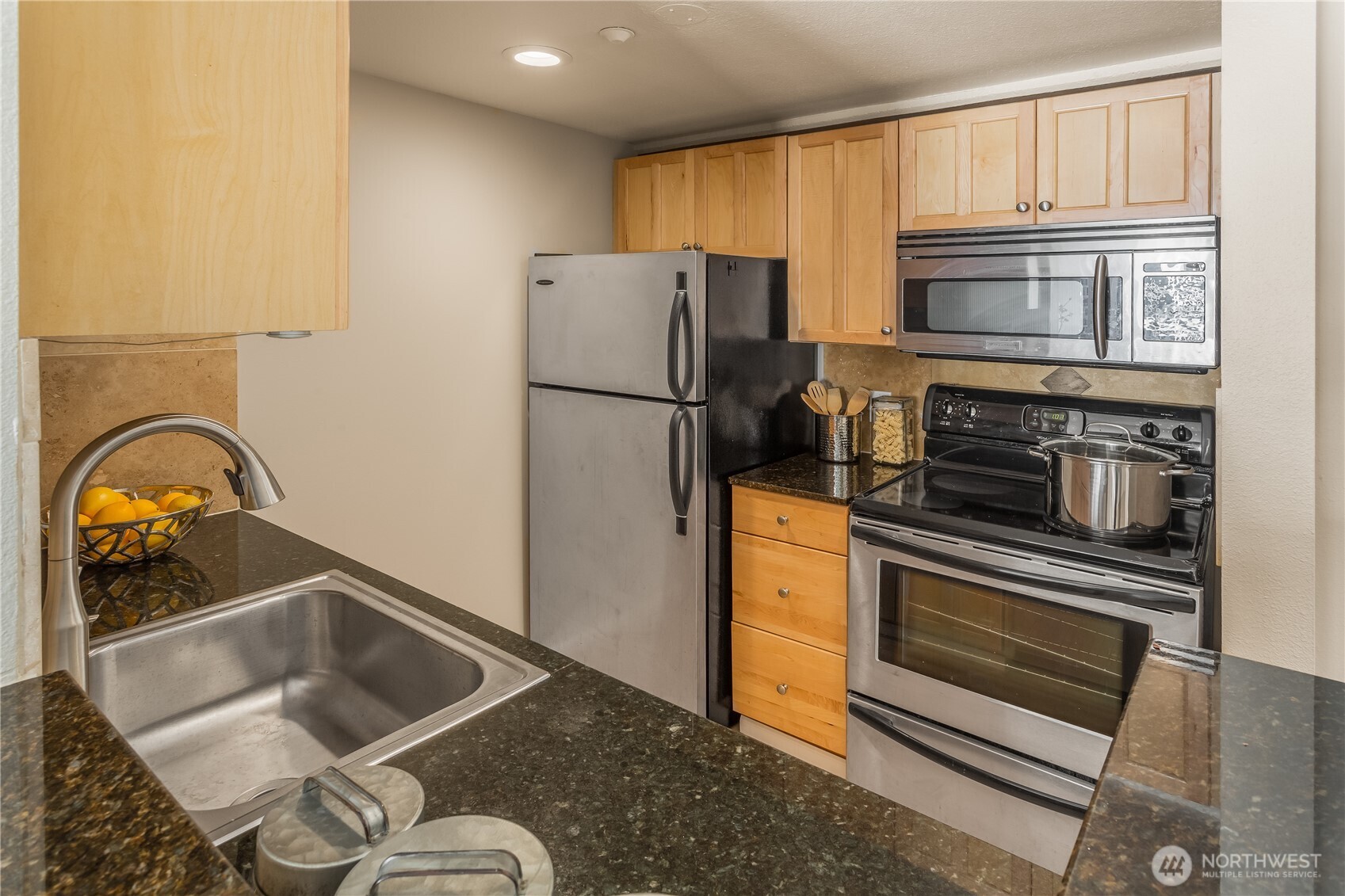 1415 2nd Avenue Unit: 1503