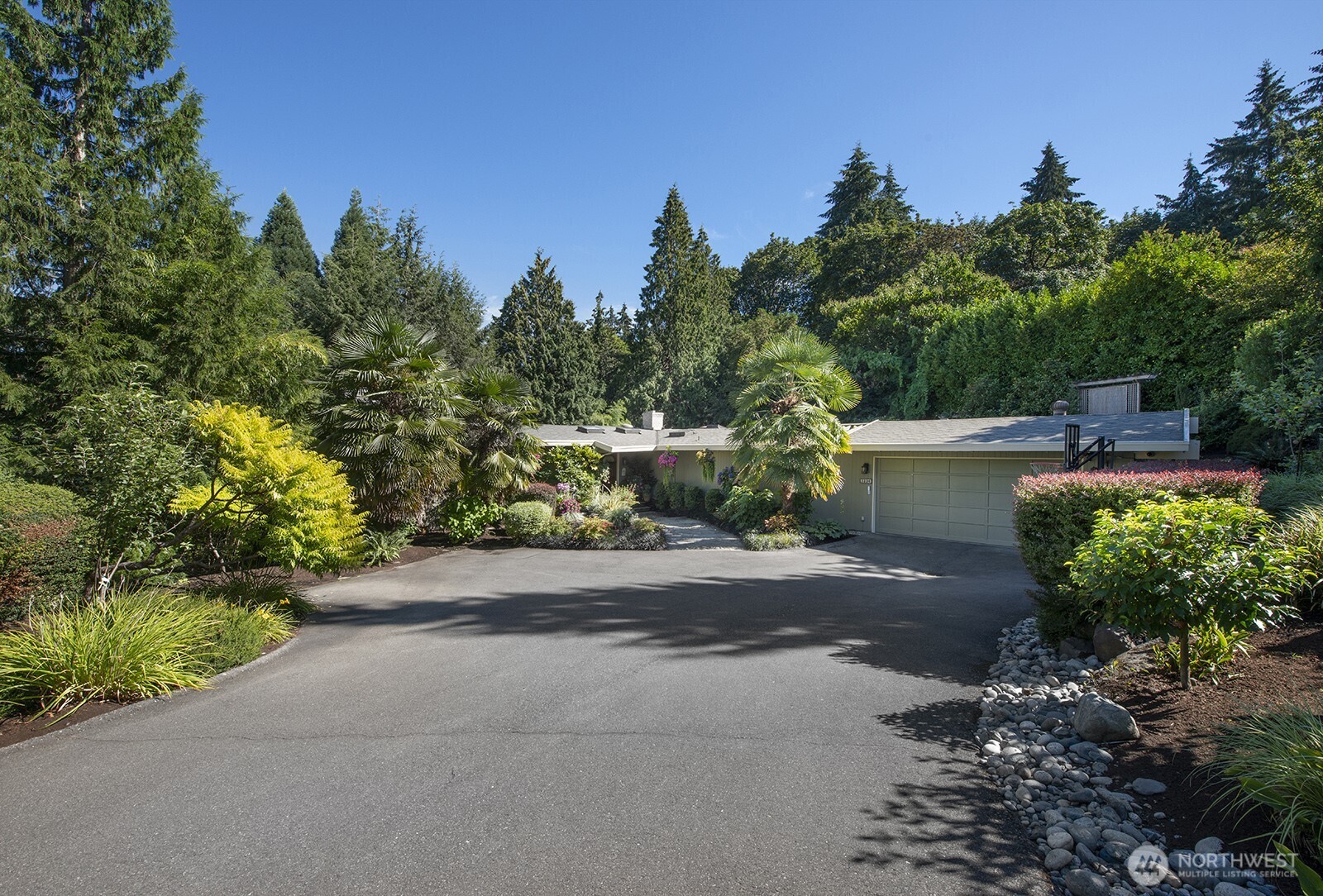 3226 99th Avenue NE