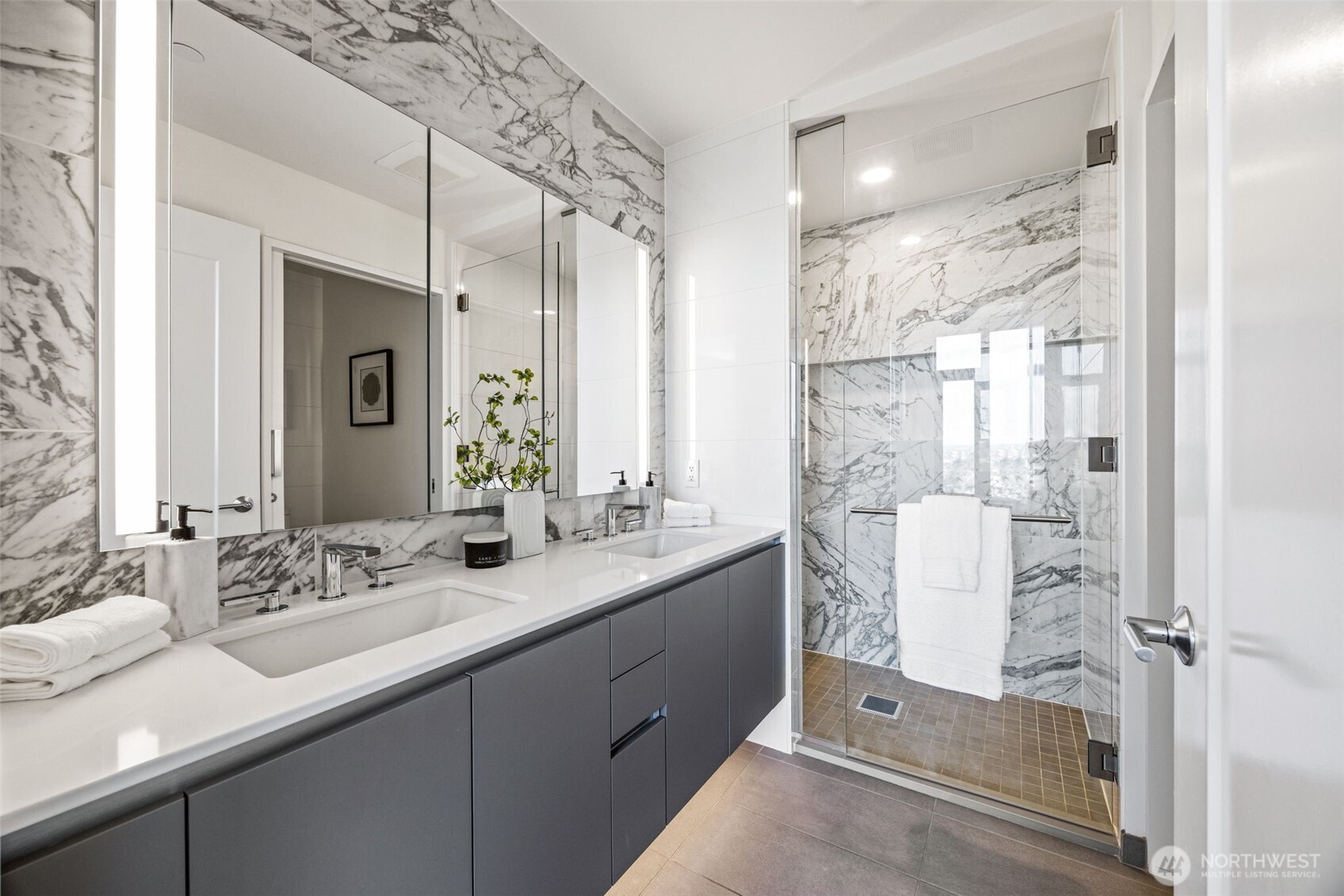 2510 6th Avenue Unit: 2502