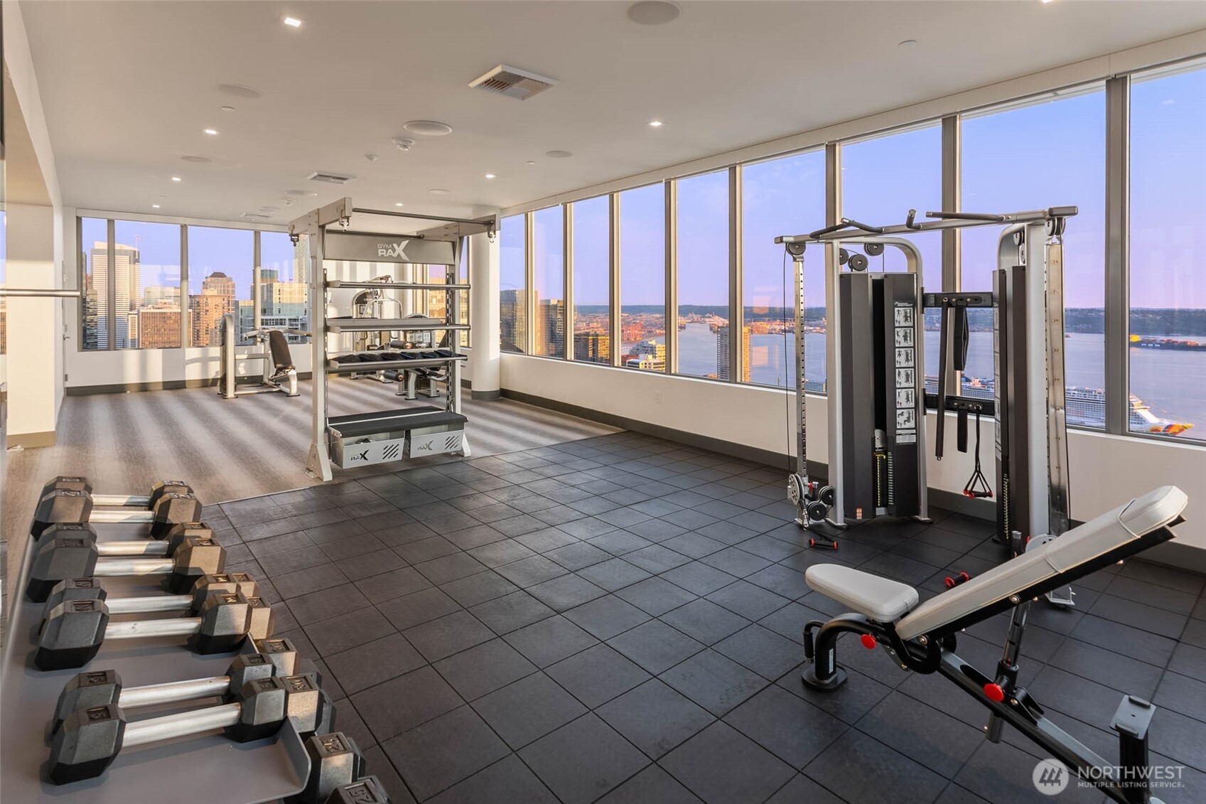2510 6th Avenue Unit: 2502