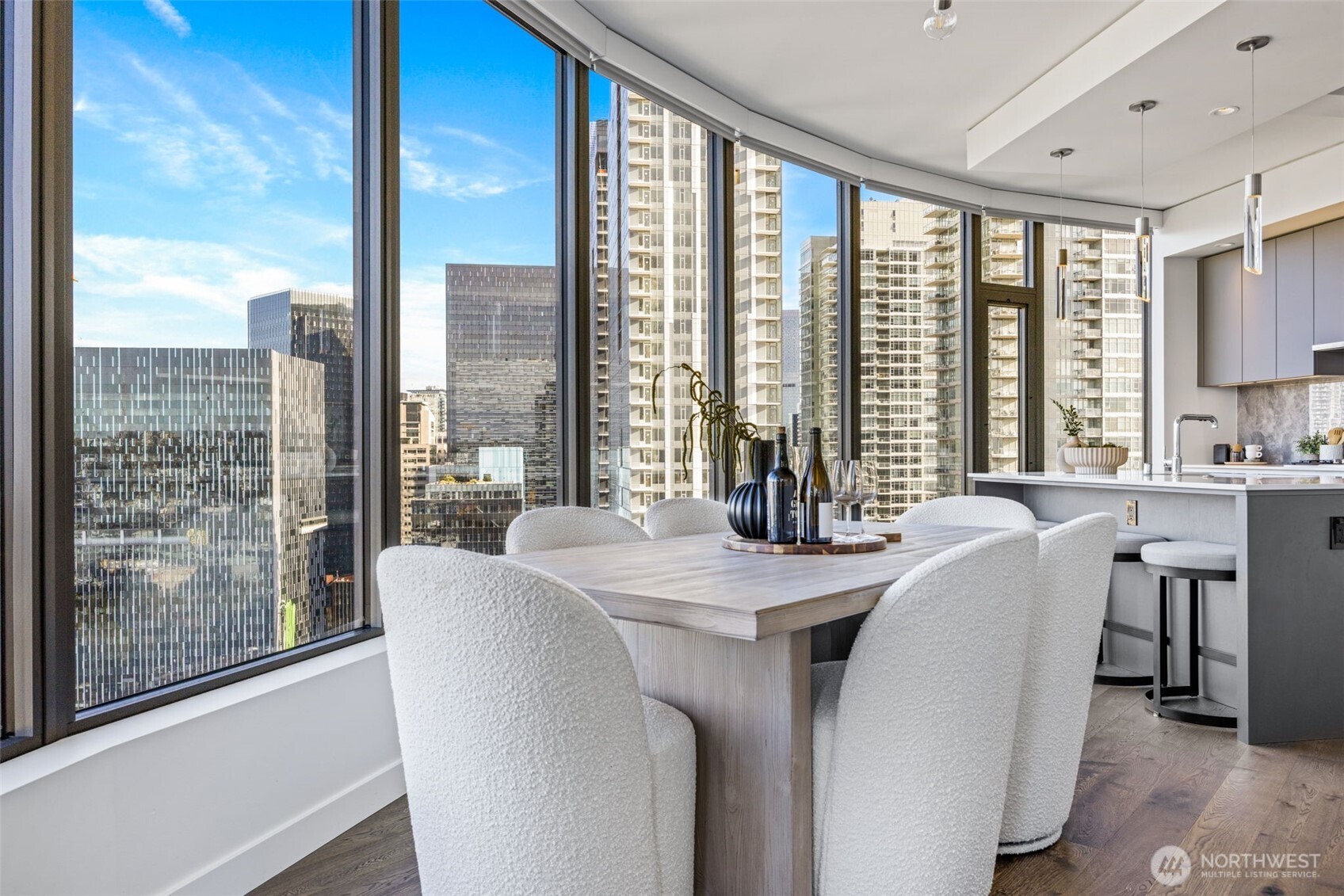2510 6th Avenue Unit: 2502