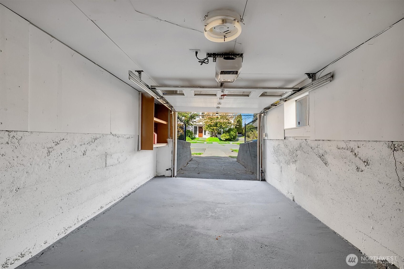 321 W Garfield