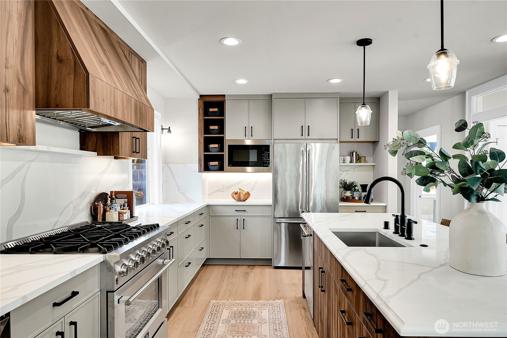 1708 2nd Avenue N