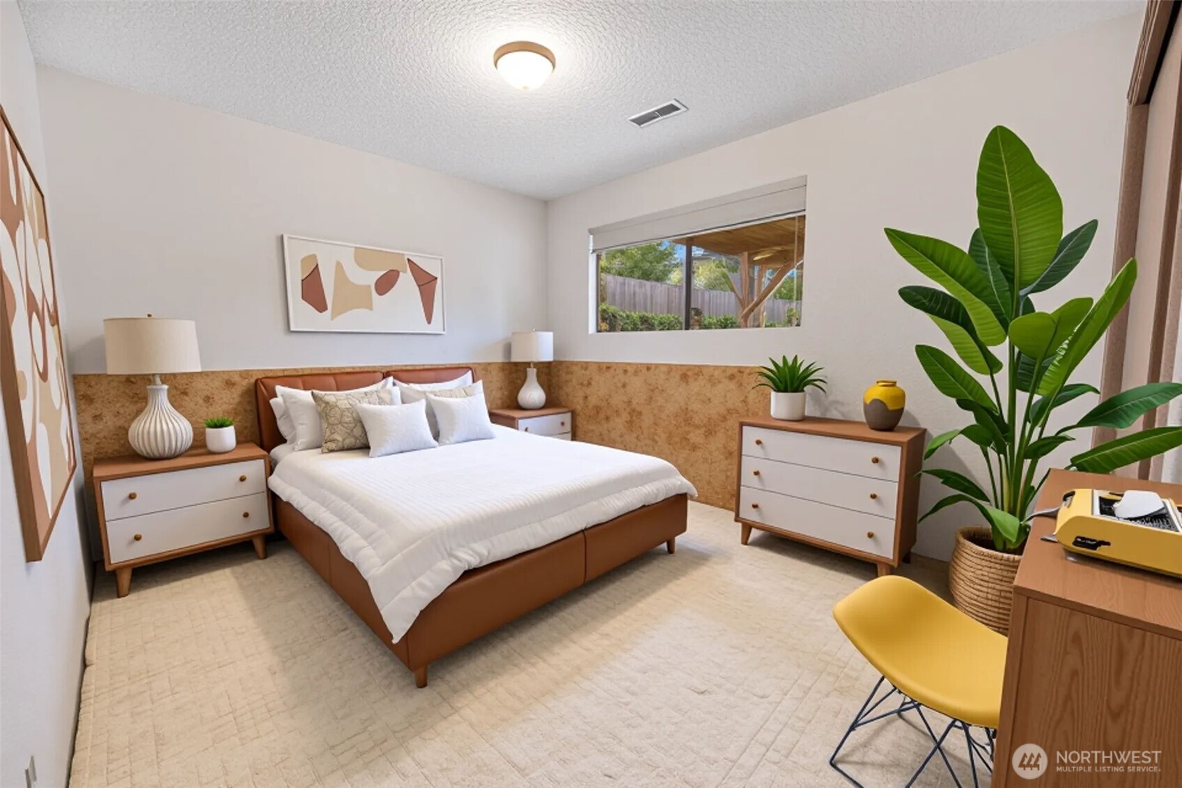 817 S 28th Court