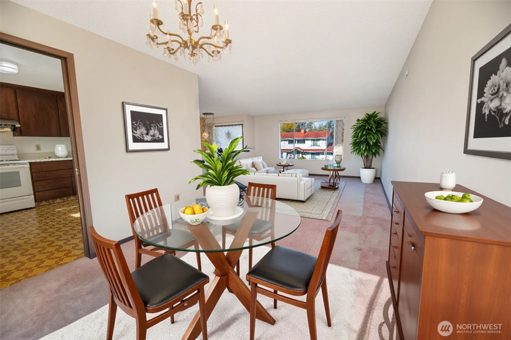 817 S 28th Court