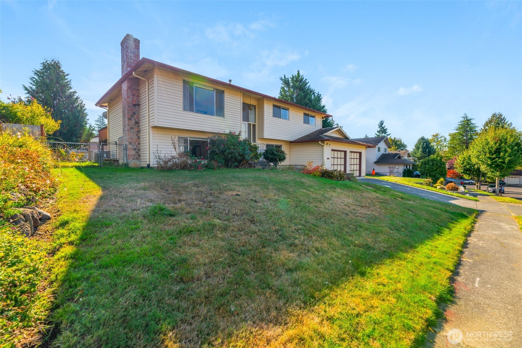 817 S 28th Court