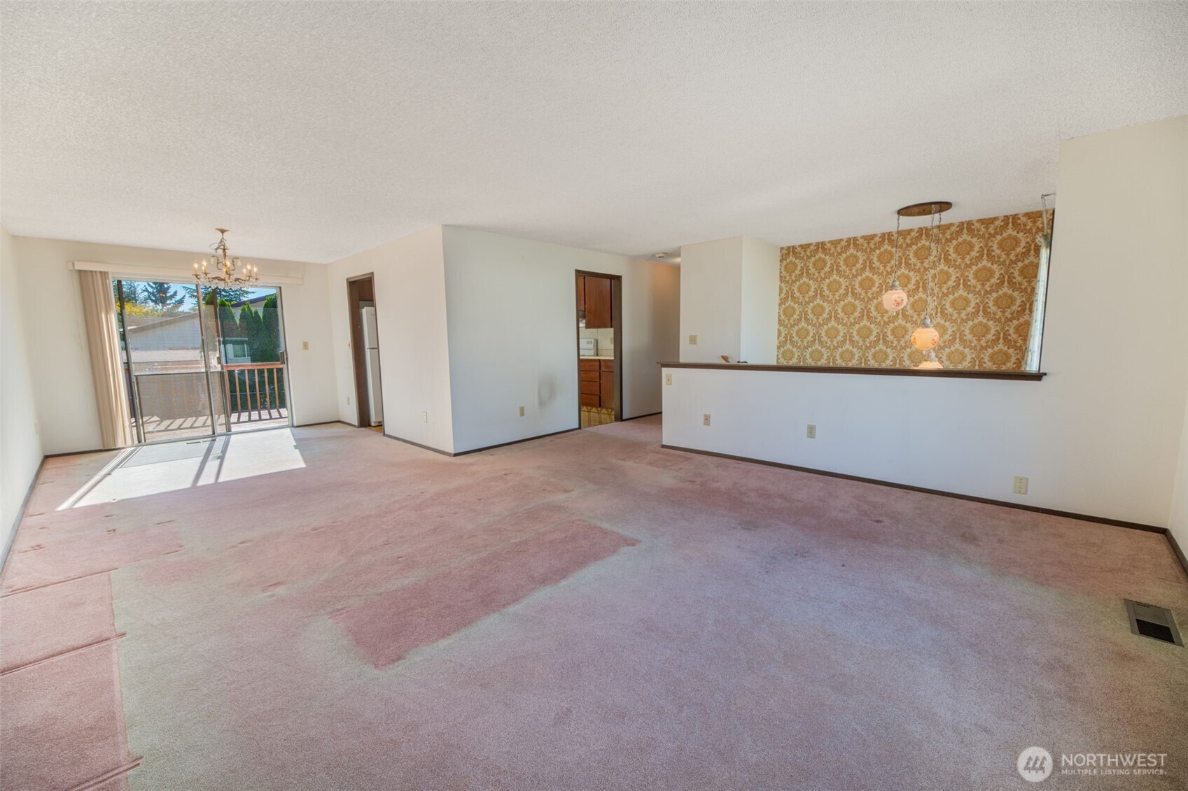 817 S 28th Court