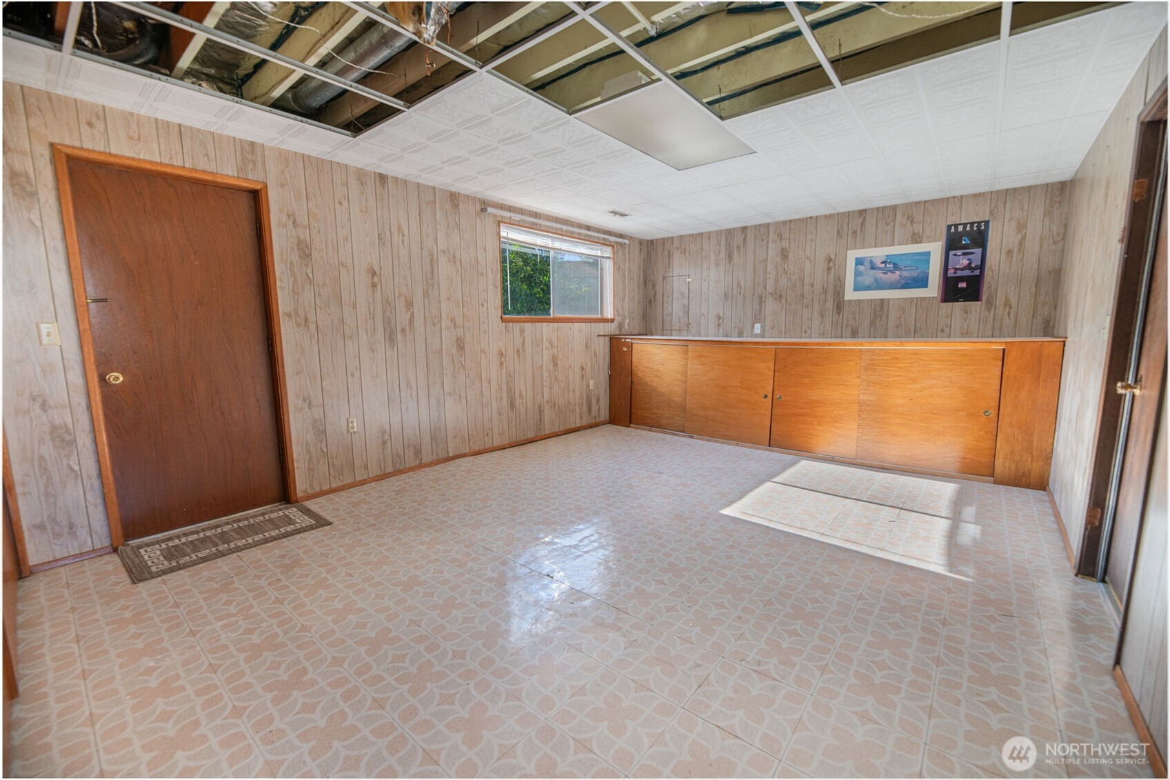 817 S 28th Court