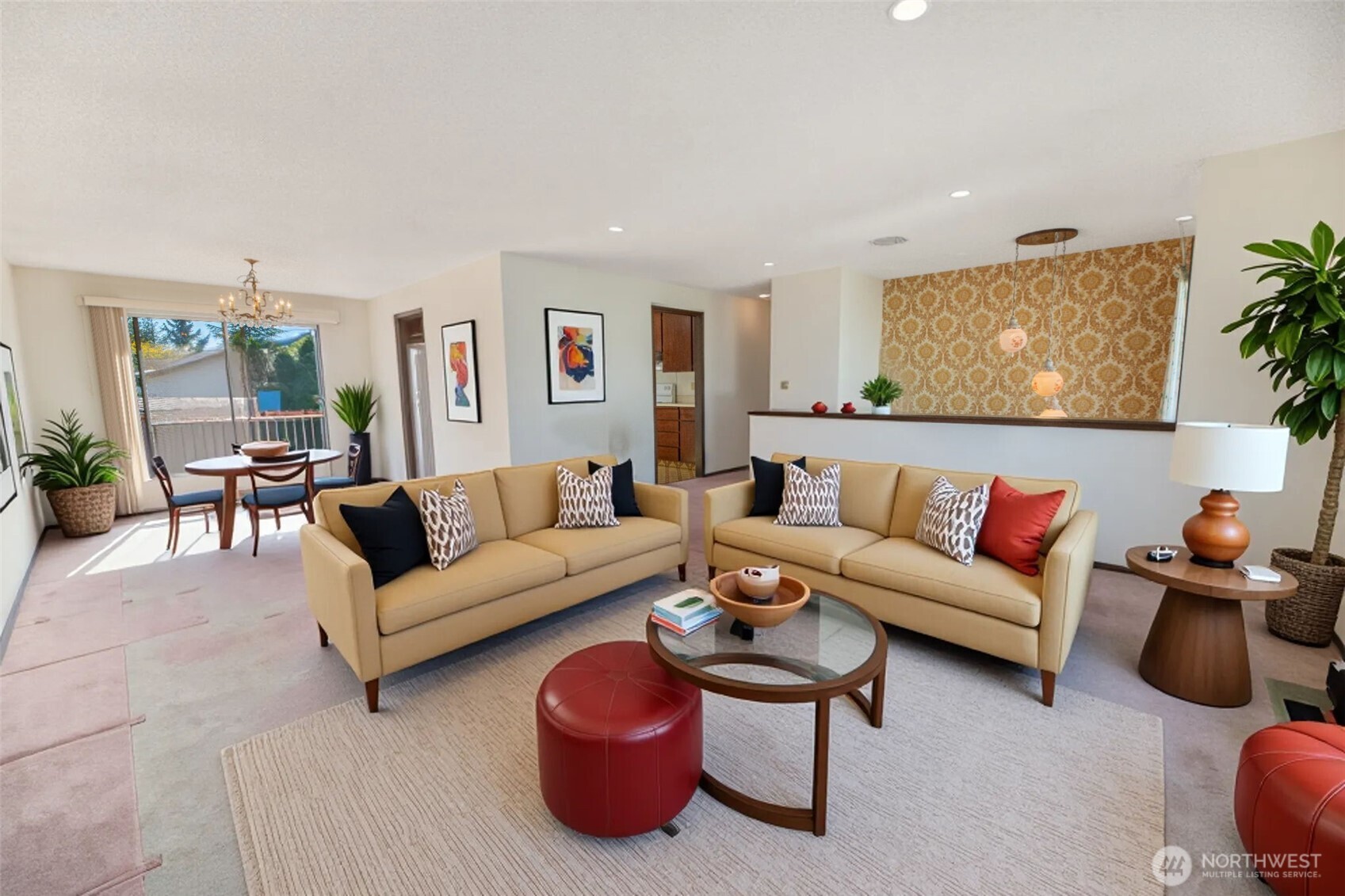 817 S 28th Court