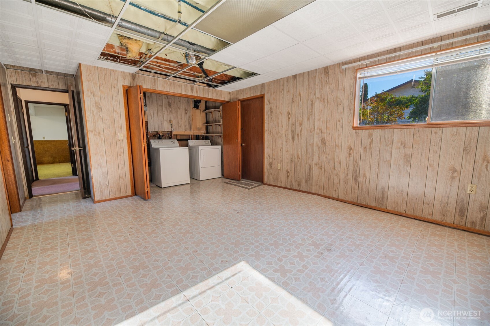 817 S 28th Court