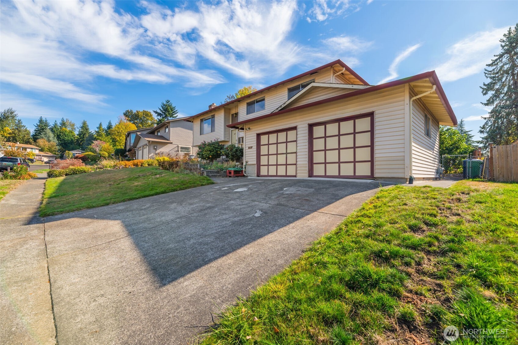 817 S 28th Court