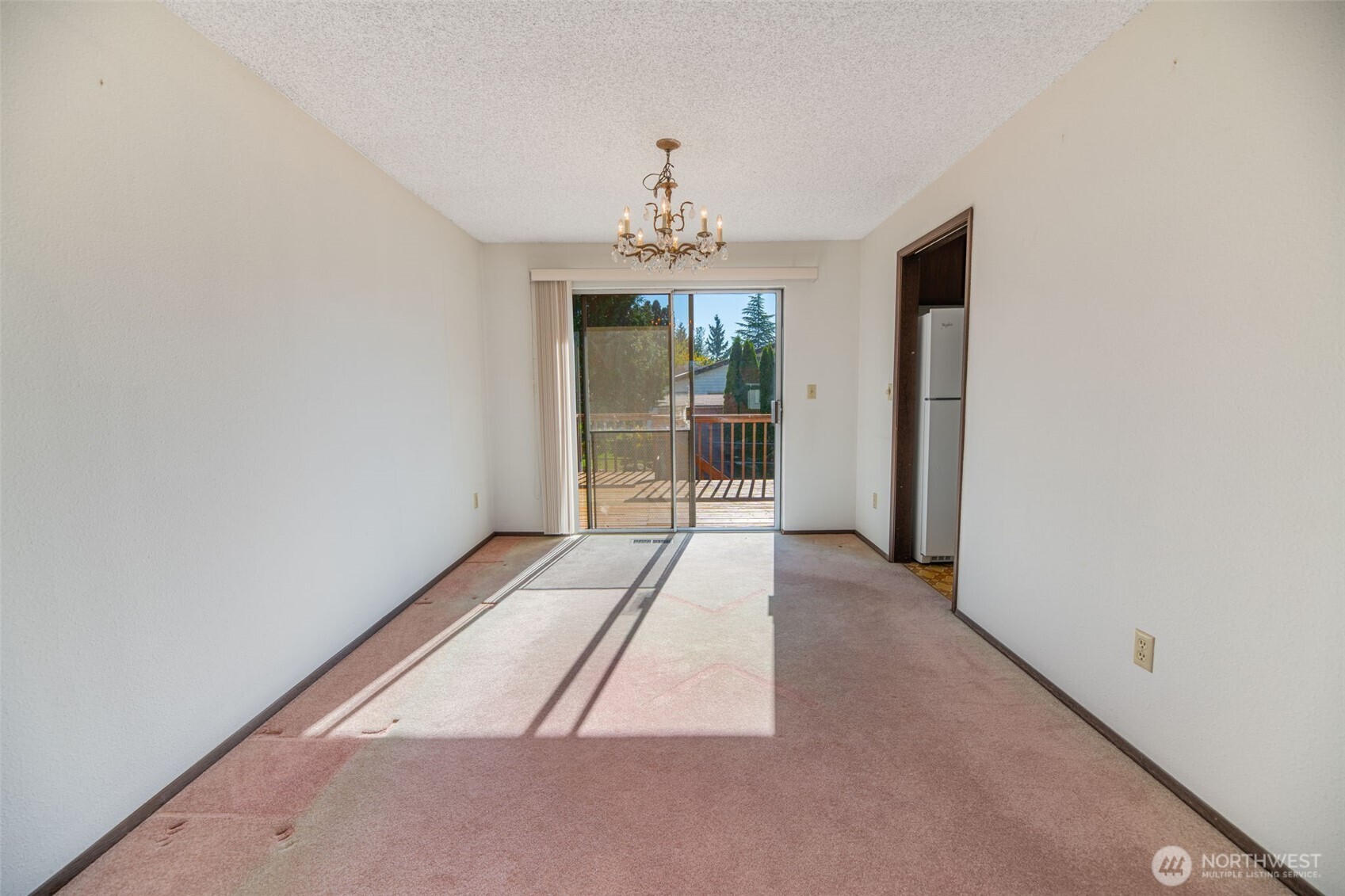 817 S 28th Court