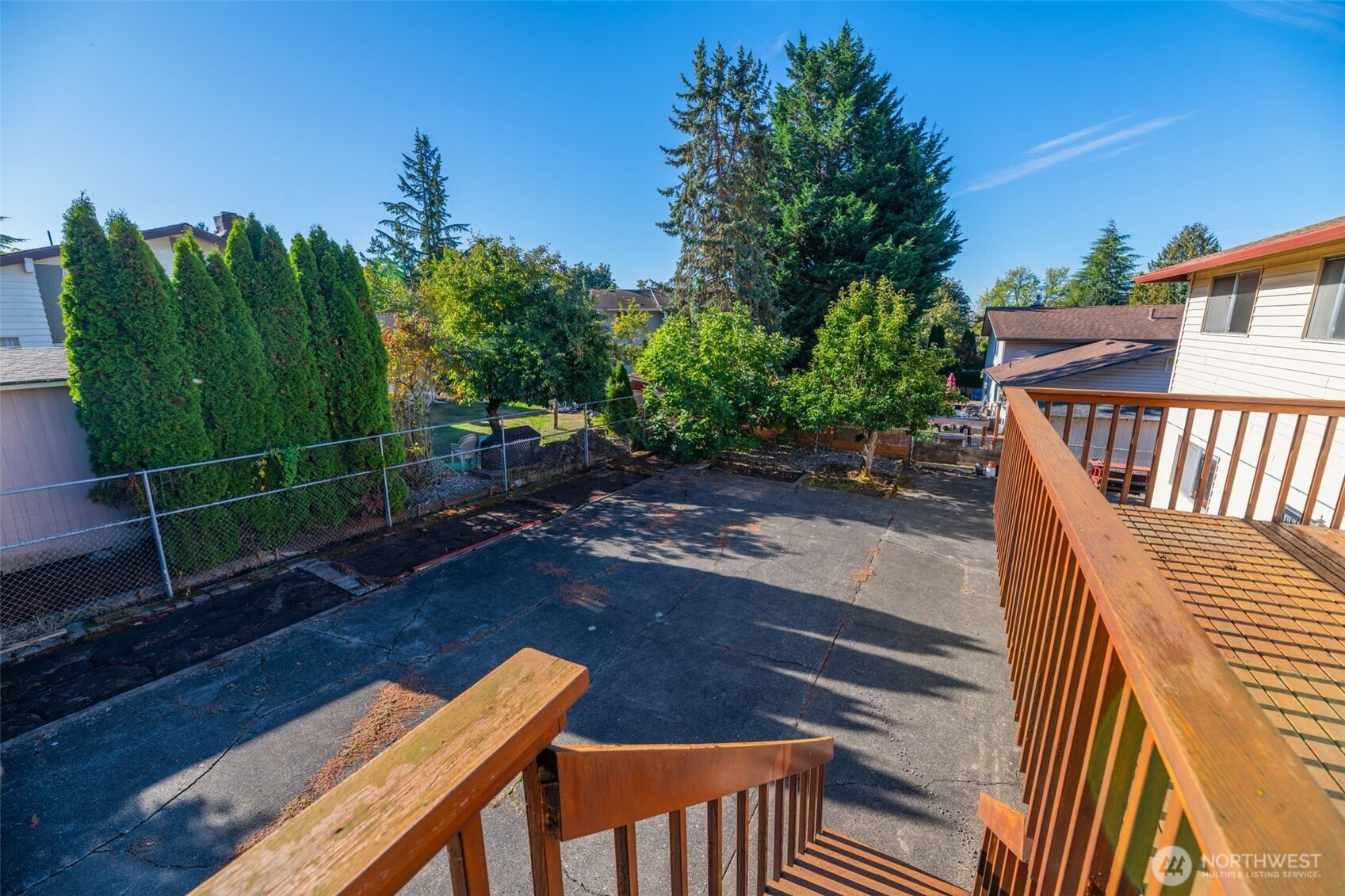 817 S 28th Court
