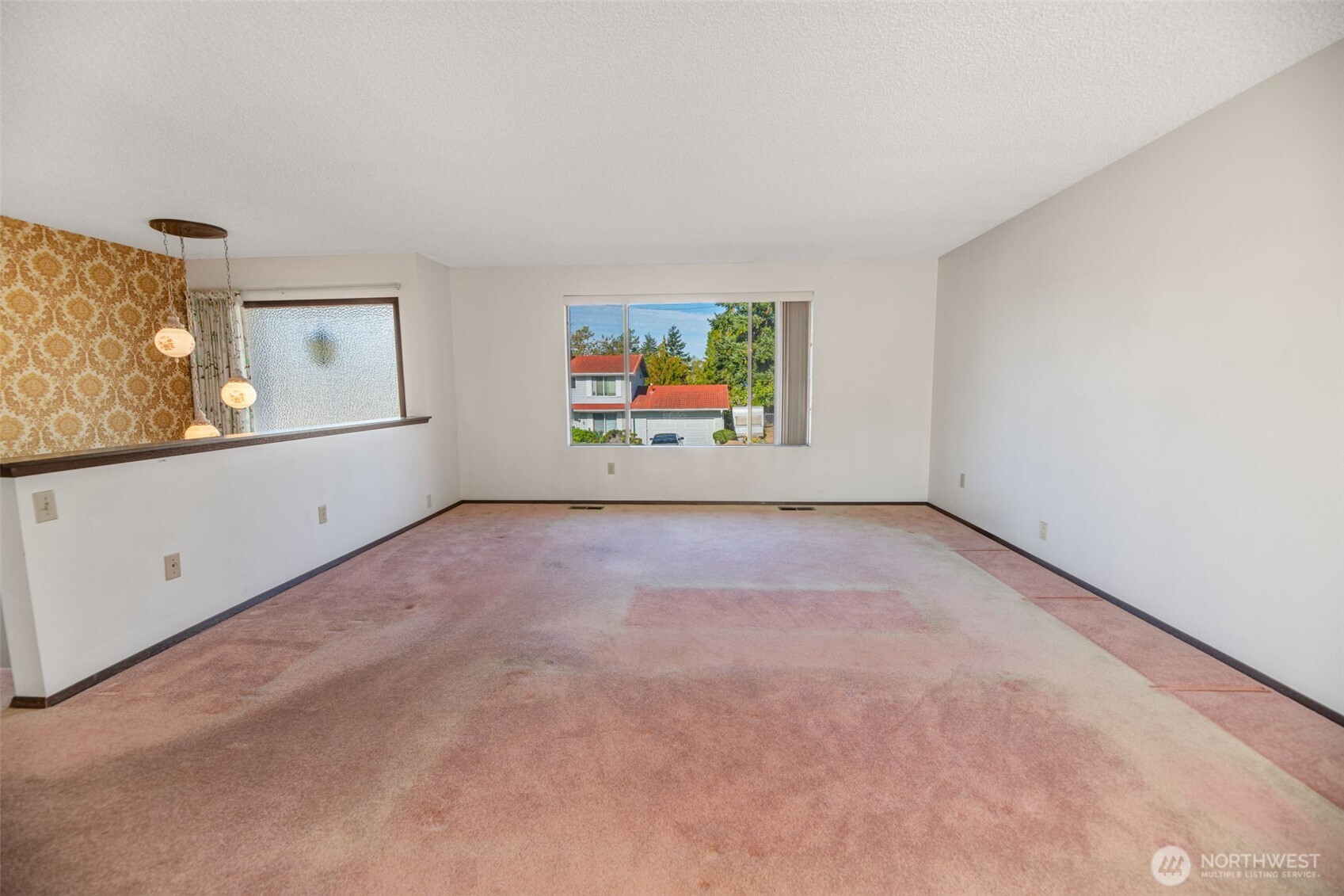 817 S 28th Court