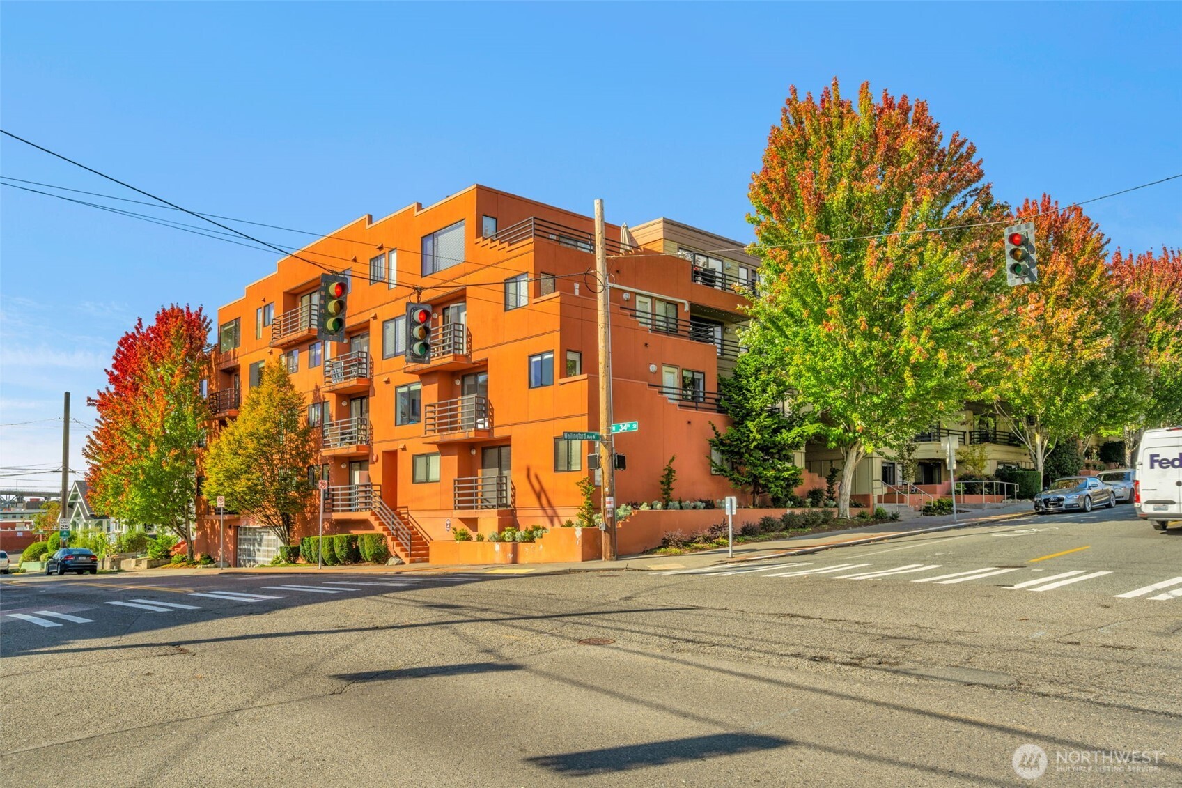 3401 Wallingford Avenue N Unit: 405