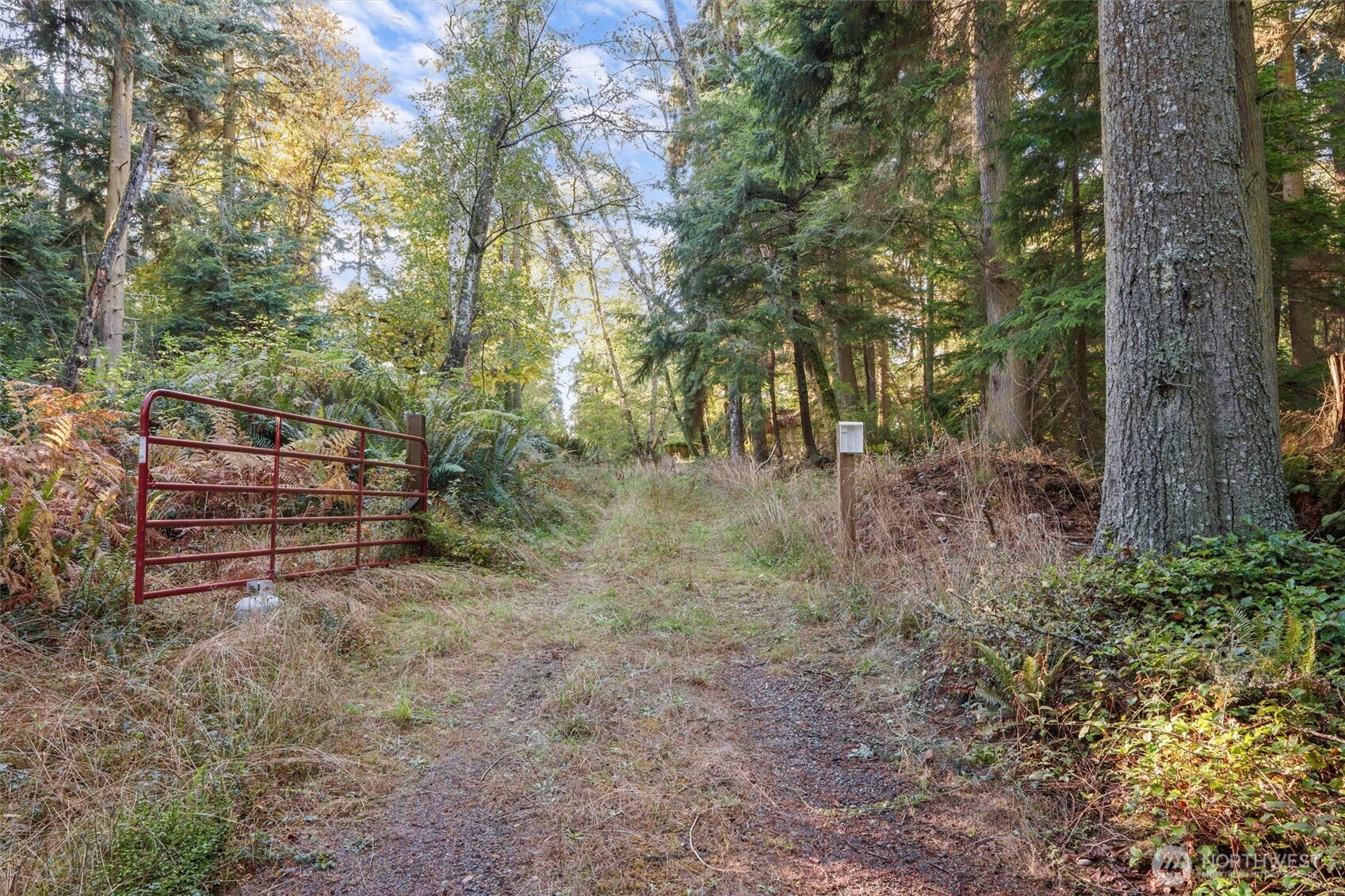 4530 Smugglers Cove Rd Road