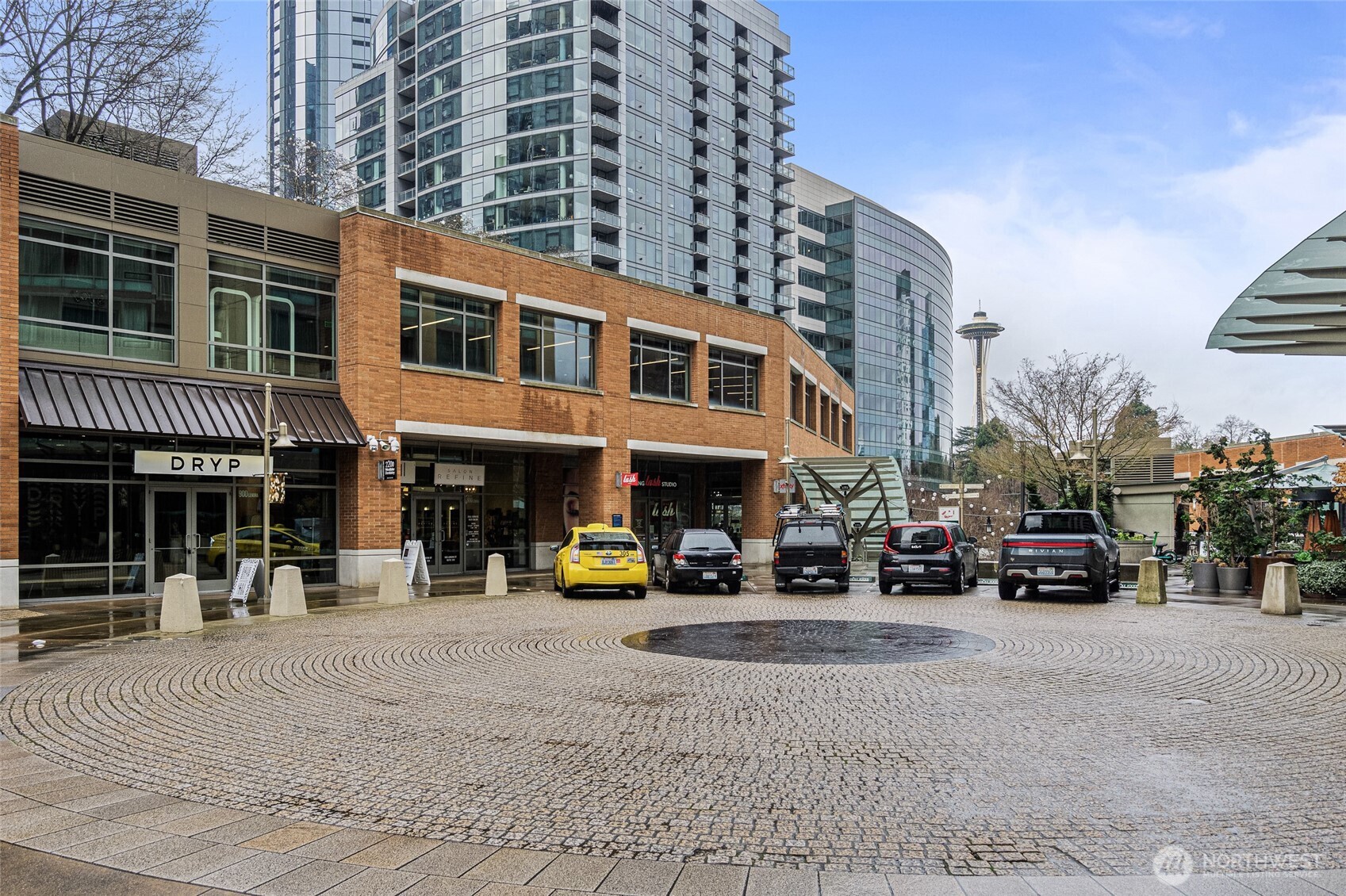 900 Lenora Street Unit: 804