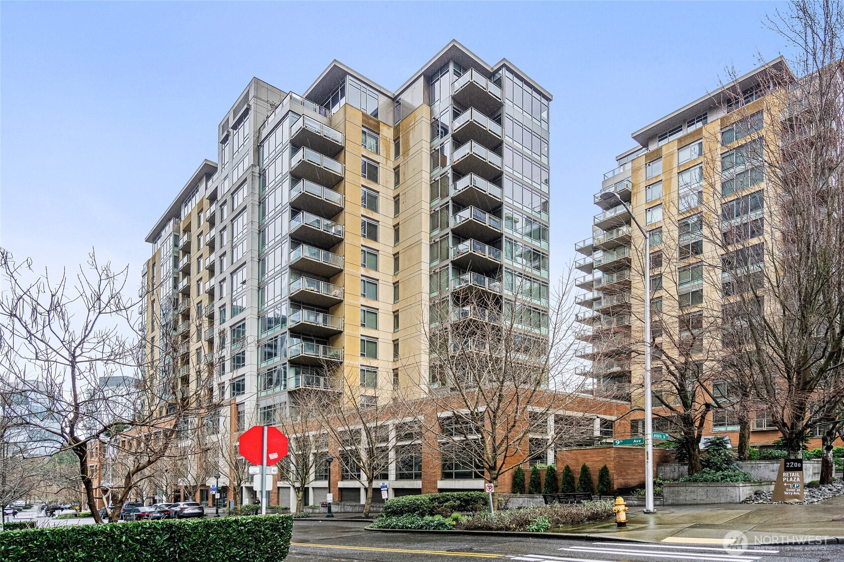 900 Lenora Street Unit: 804