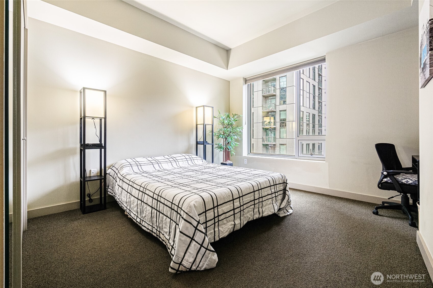 900 Lenora Street Unit: 804