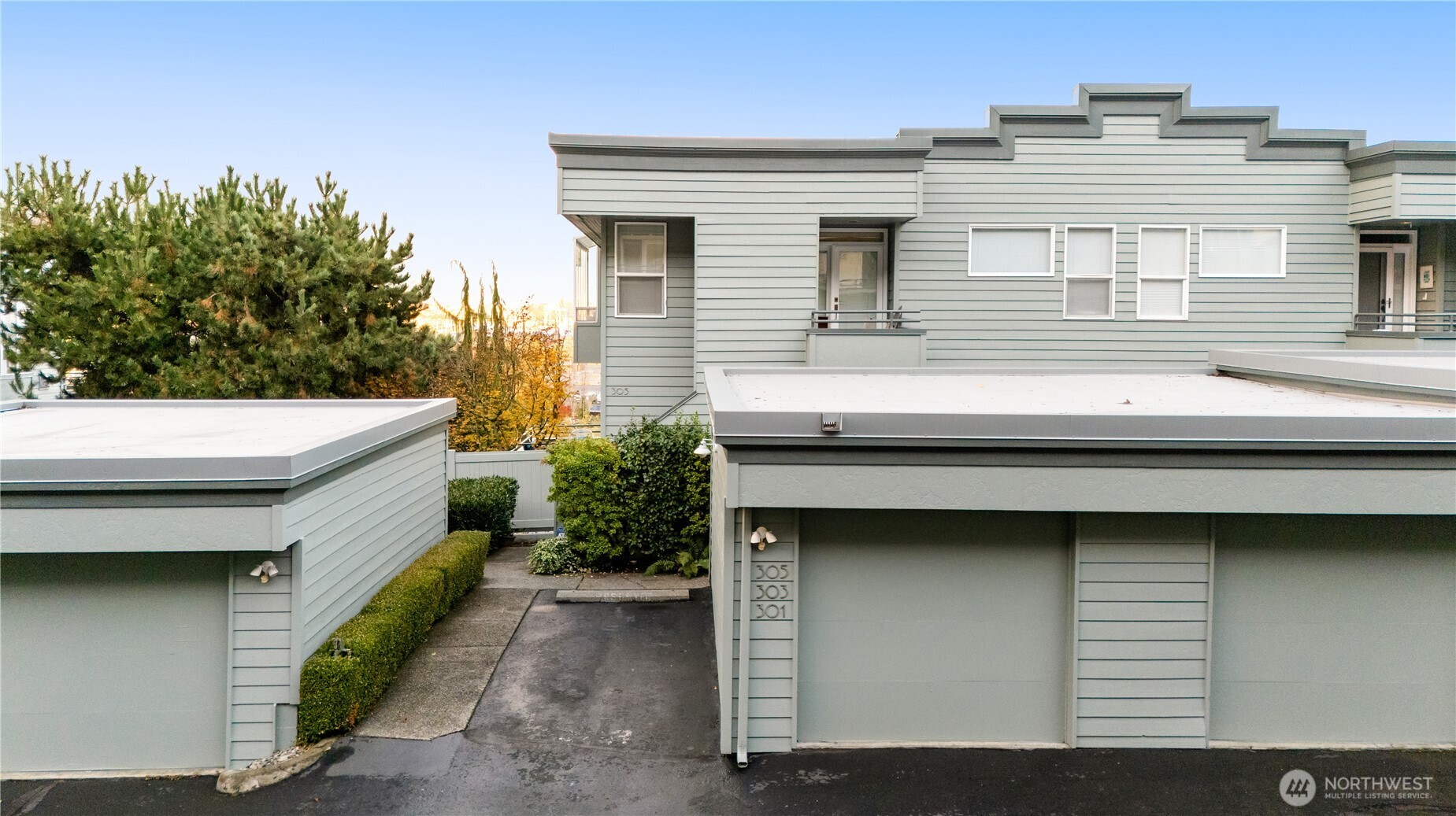 2349 Harbor Avenue SW Unit: 303