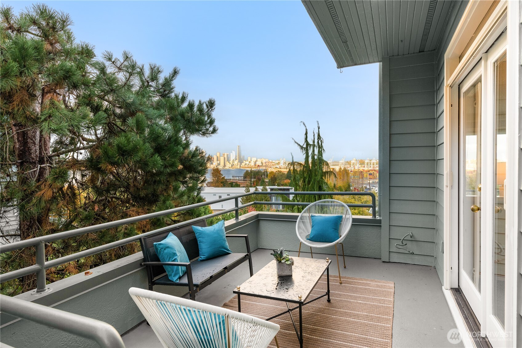 2349 Harbor Avenue SW Unit: 303