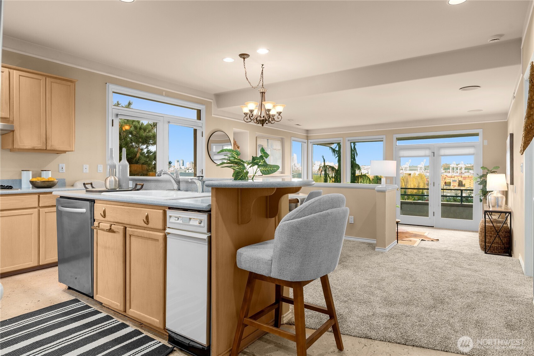 2349 Harbor Avenue SW Unit: 303
