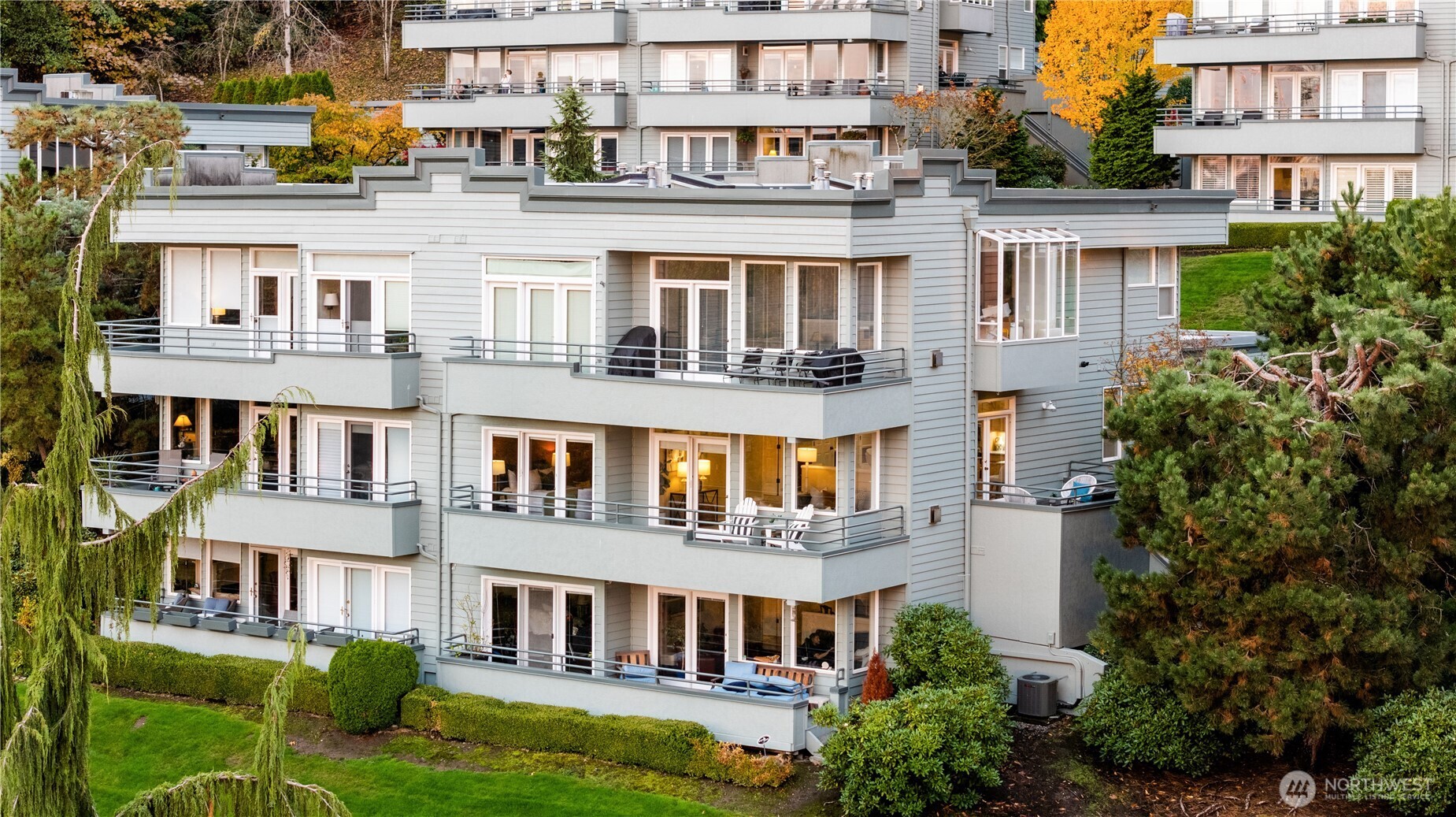 2349 Harbor Avenue SW Unit: 303