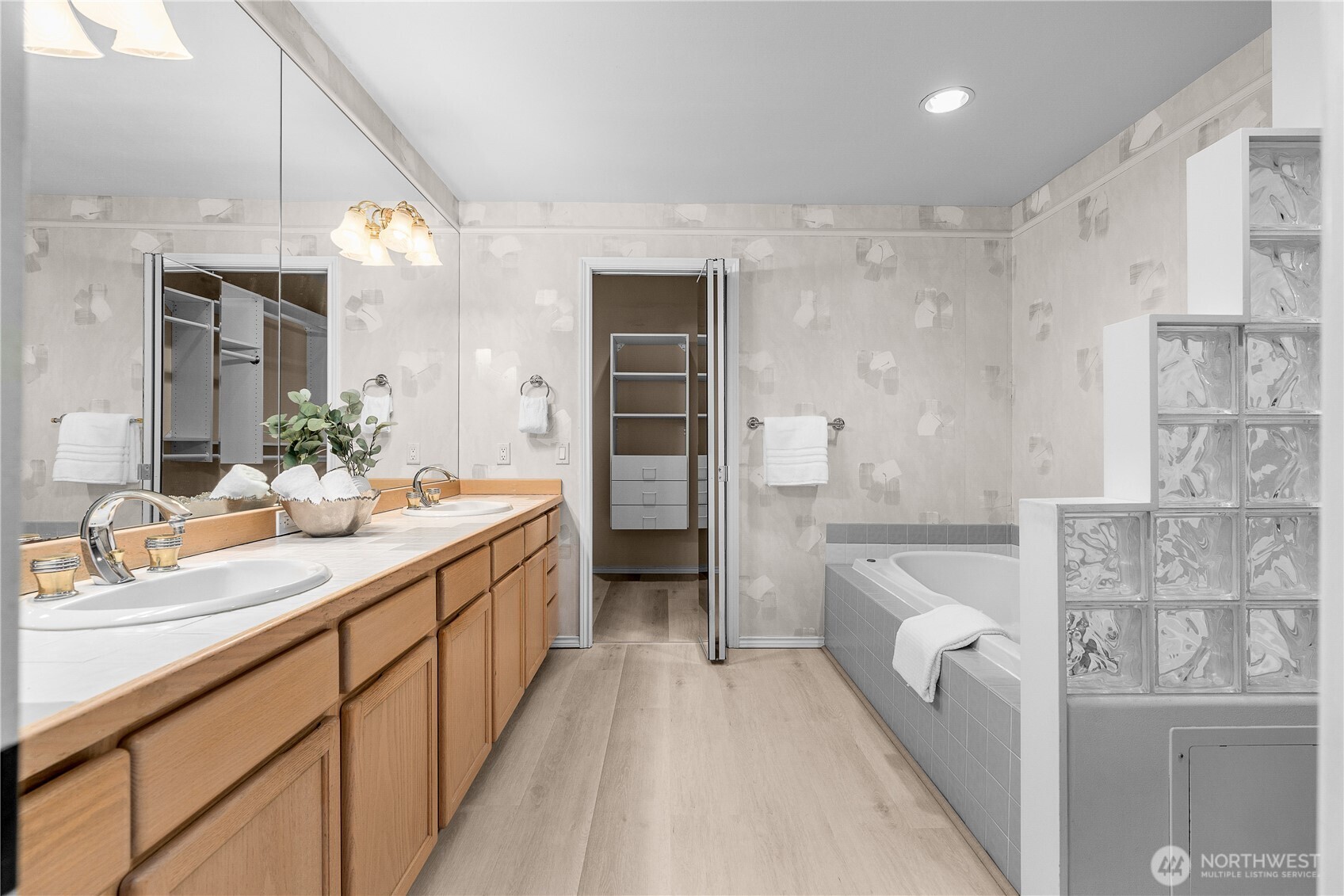 2349 Harbor Avenue SW Unit: 303