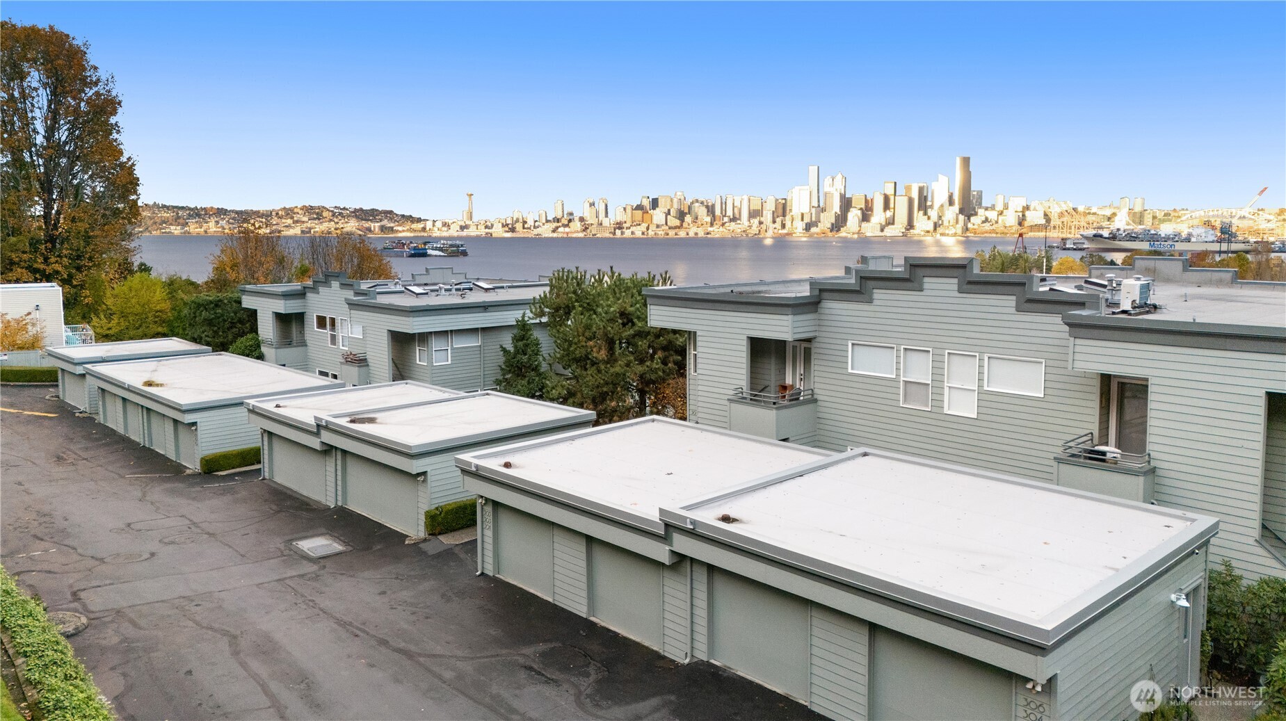 2349 Harbor Avenue SW Unit: 303