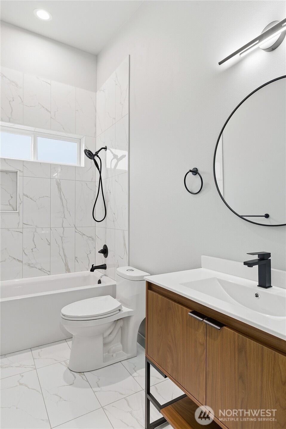 11825 59th Avenue S Unit: B