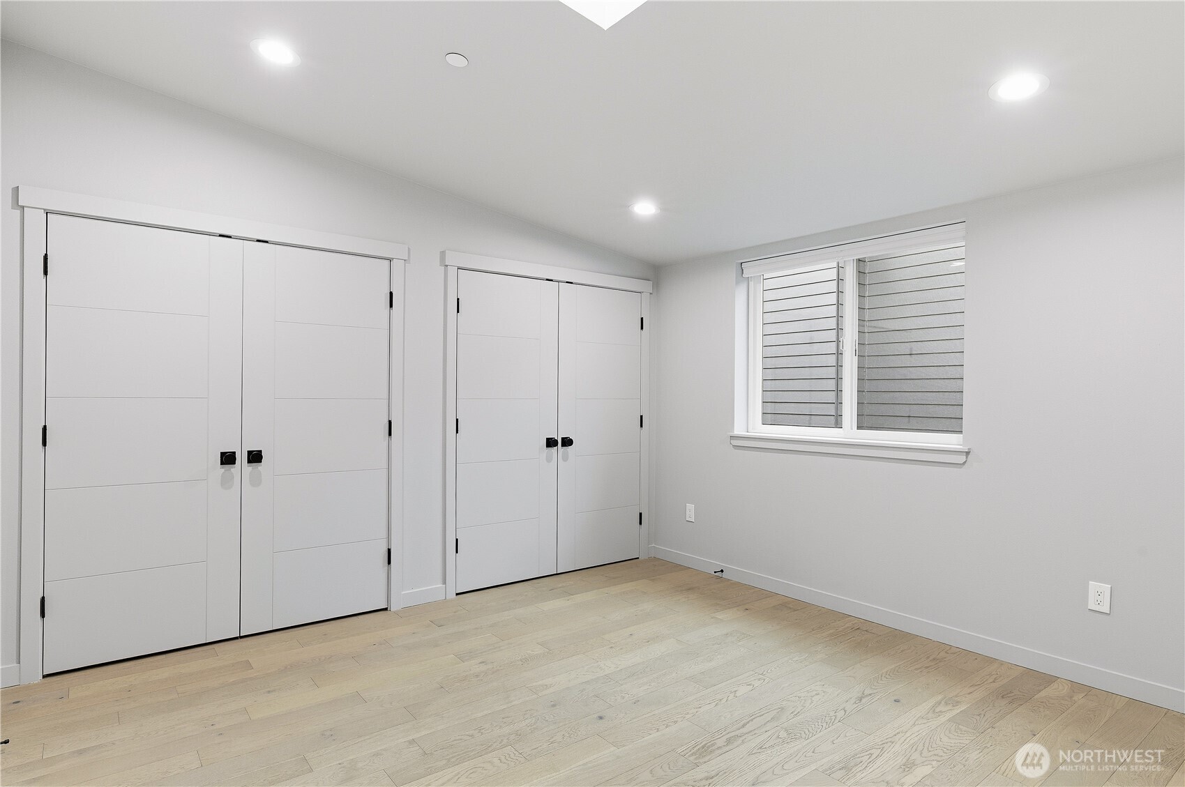 11825 59th Avenue S Unit: B