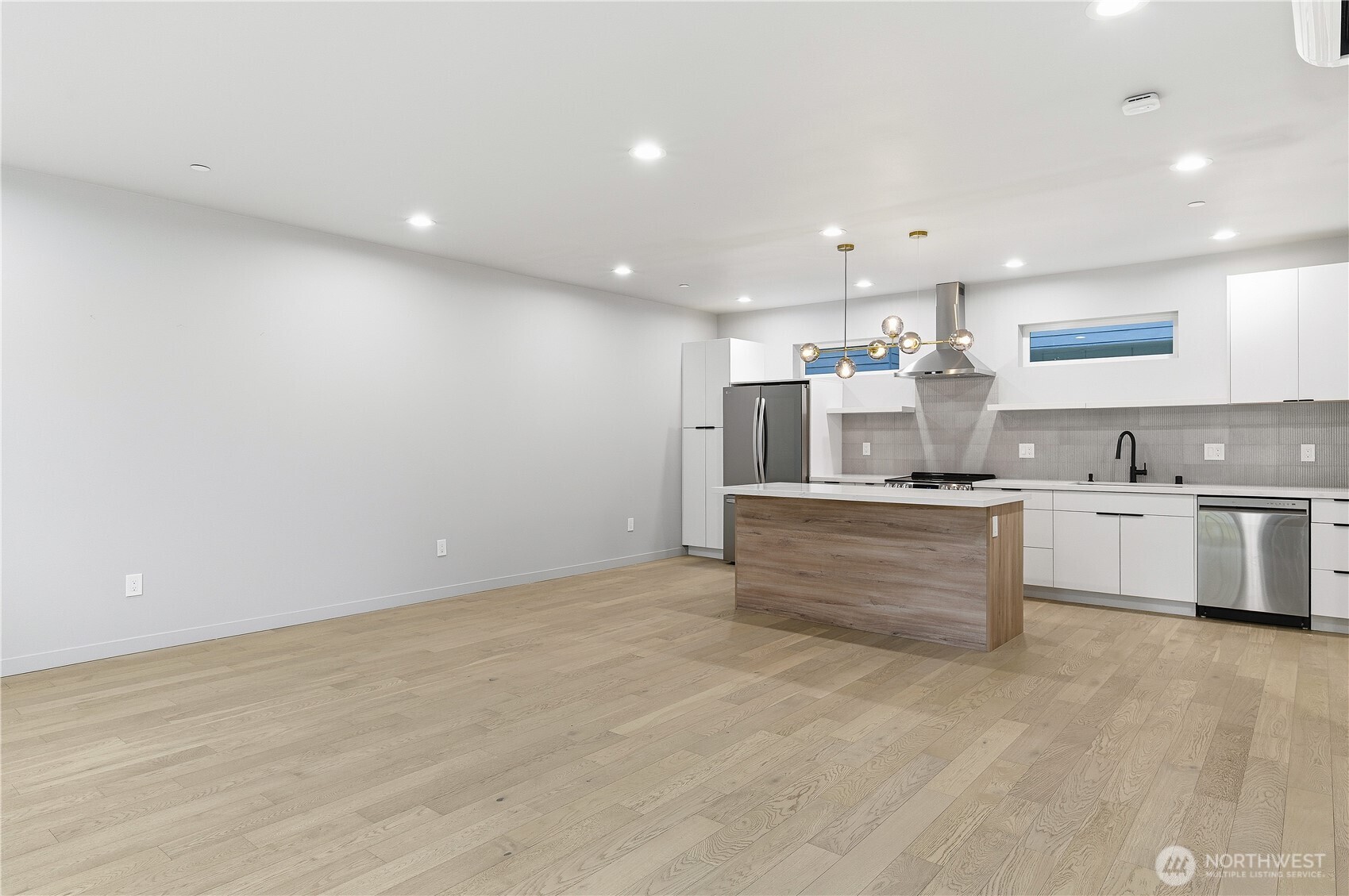 11825 59th Avenue S Unit: B