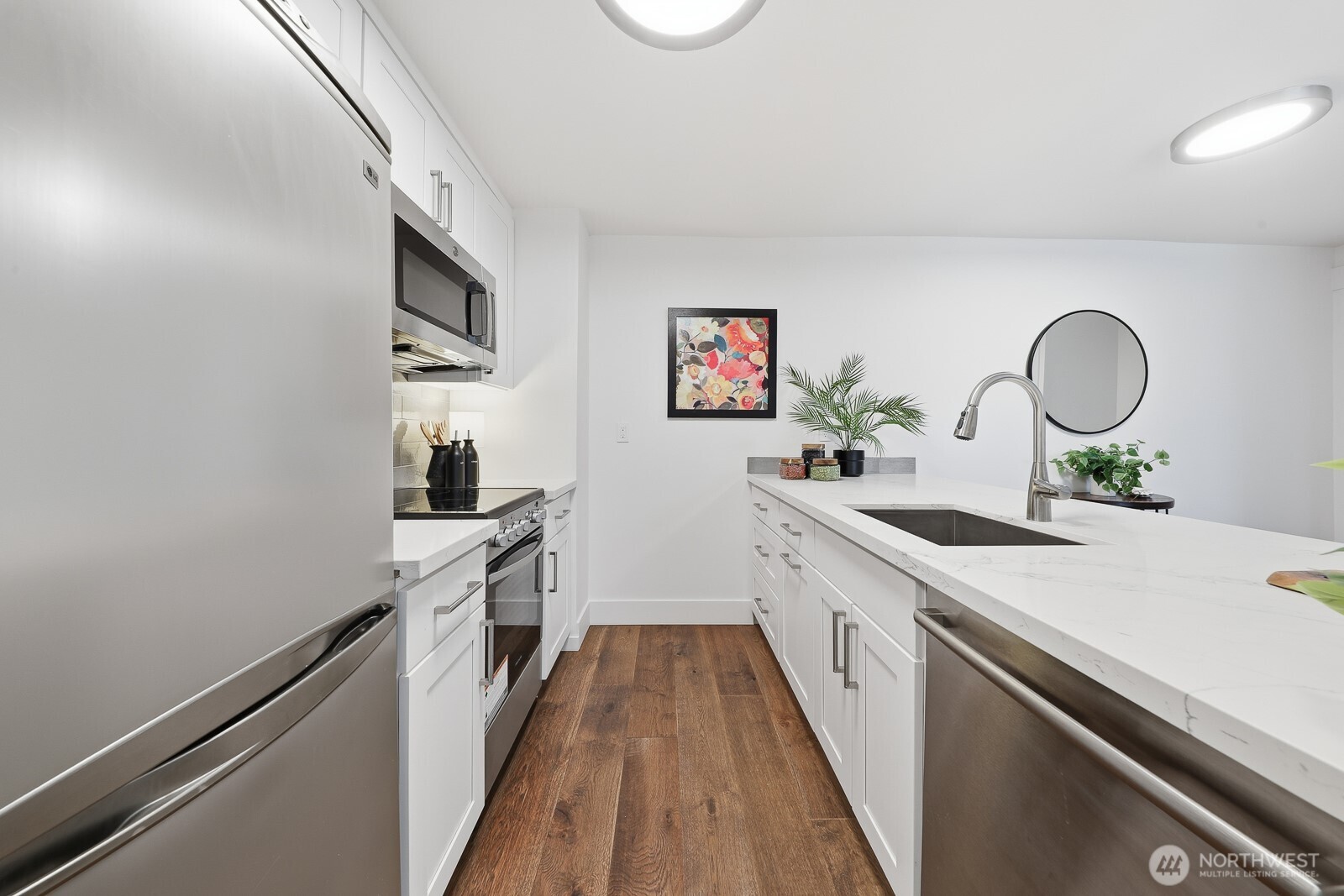 3401 Wallingford Avenue N Unit: 408