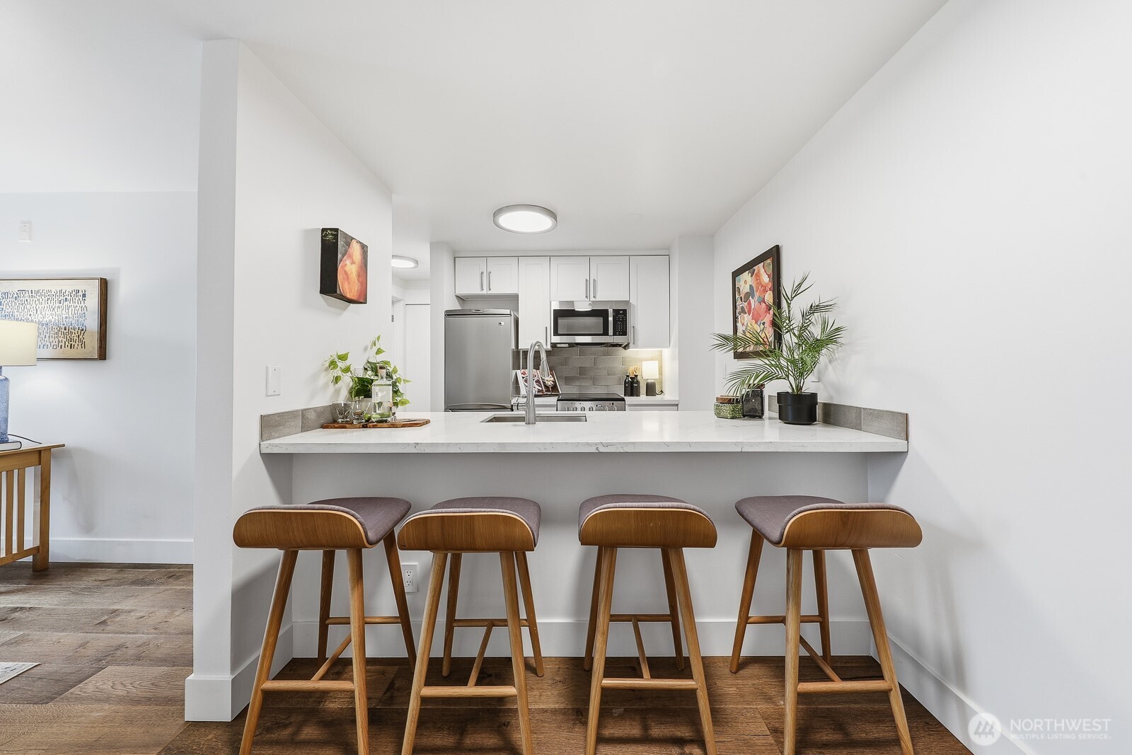 3401 Wallingford Avenue N Unit: 408