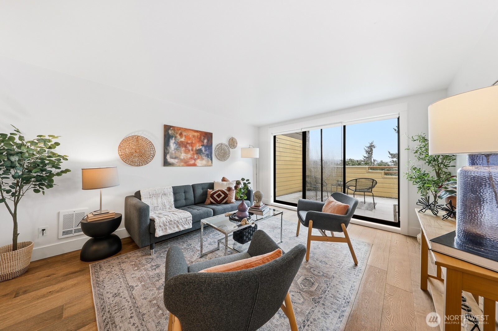 3401 Wallingford Avenue N Unit: 408
