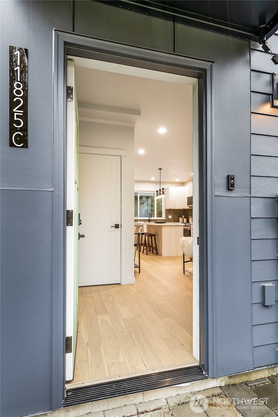 11825 59th Avenue S Unit: C