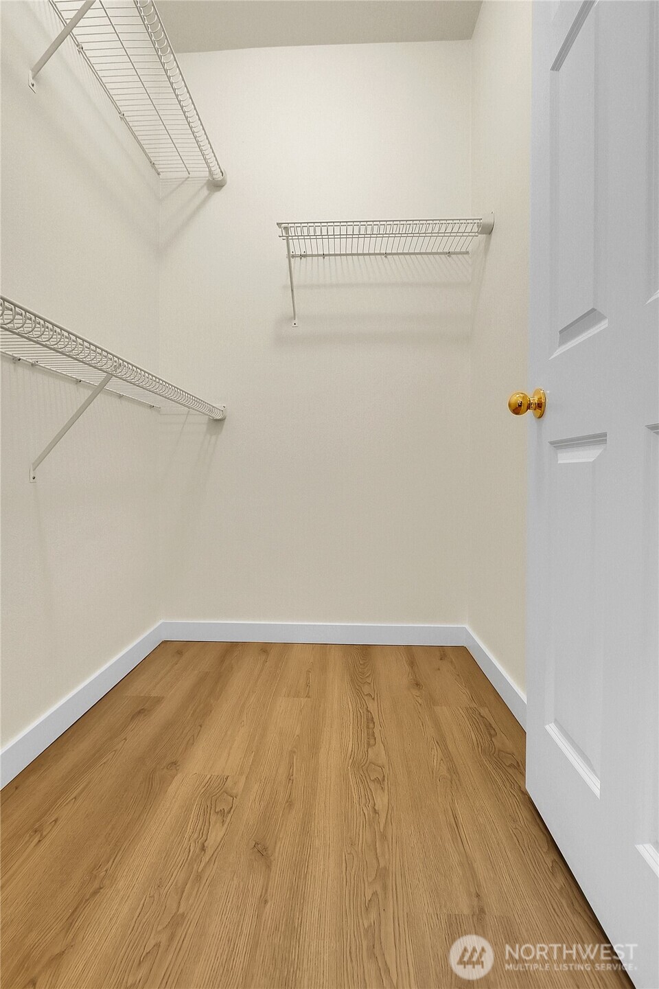 800 96th Avenue NE Unit: G102