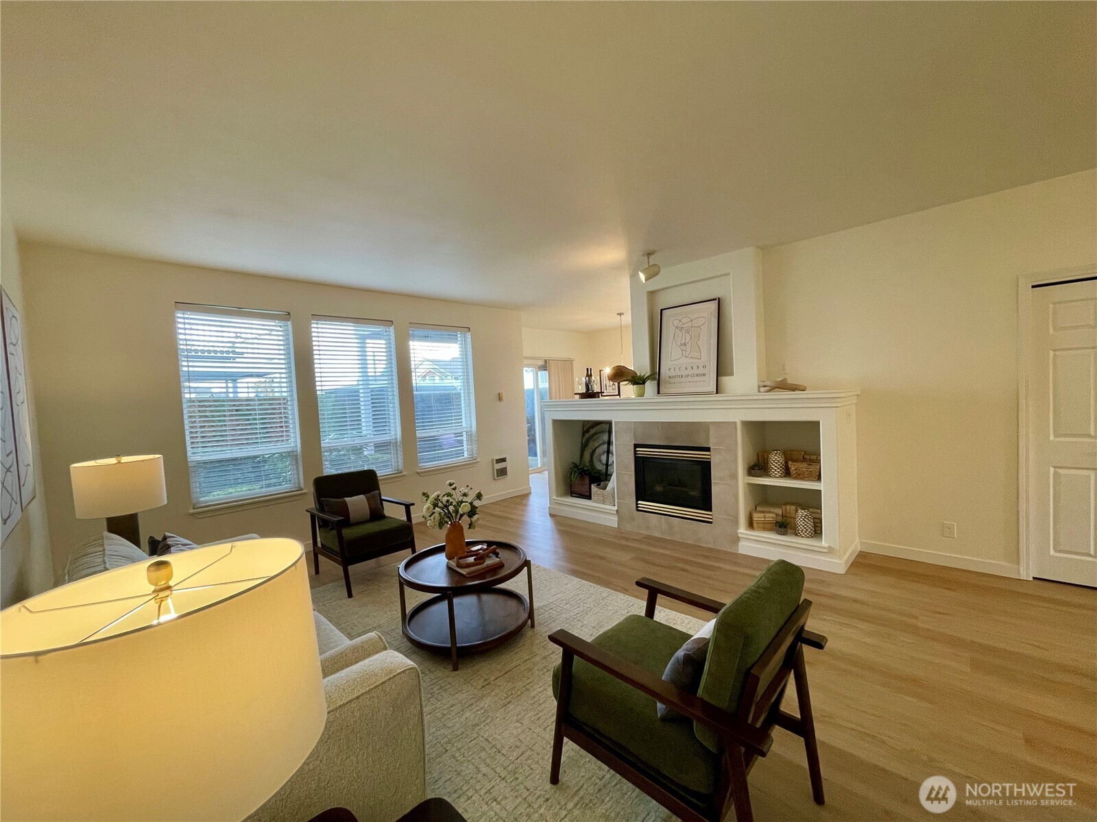 800 96th Avenue NE Unit: G102