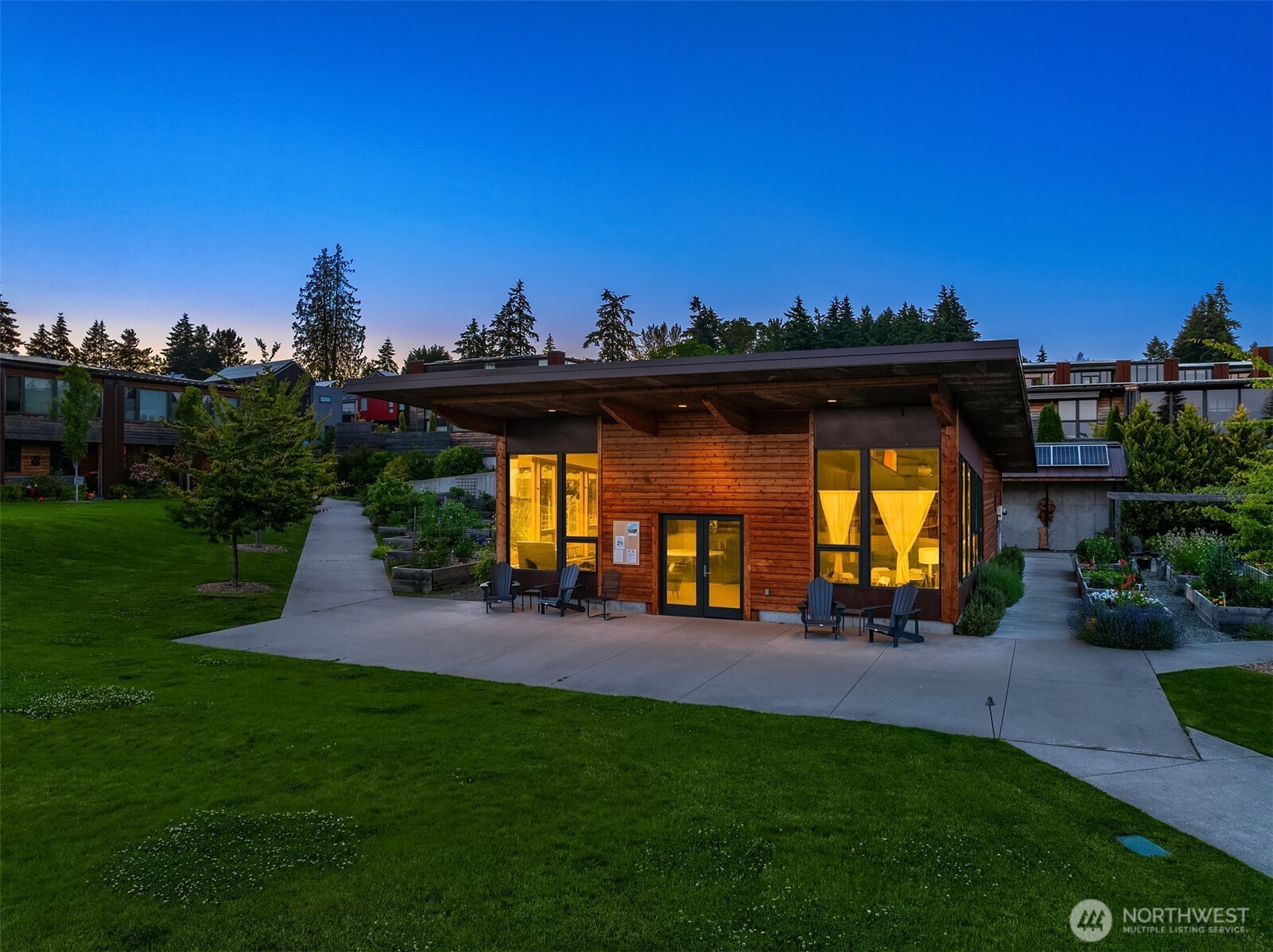 206 Shepard Way NW